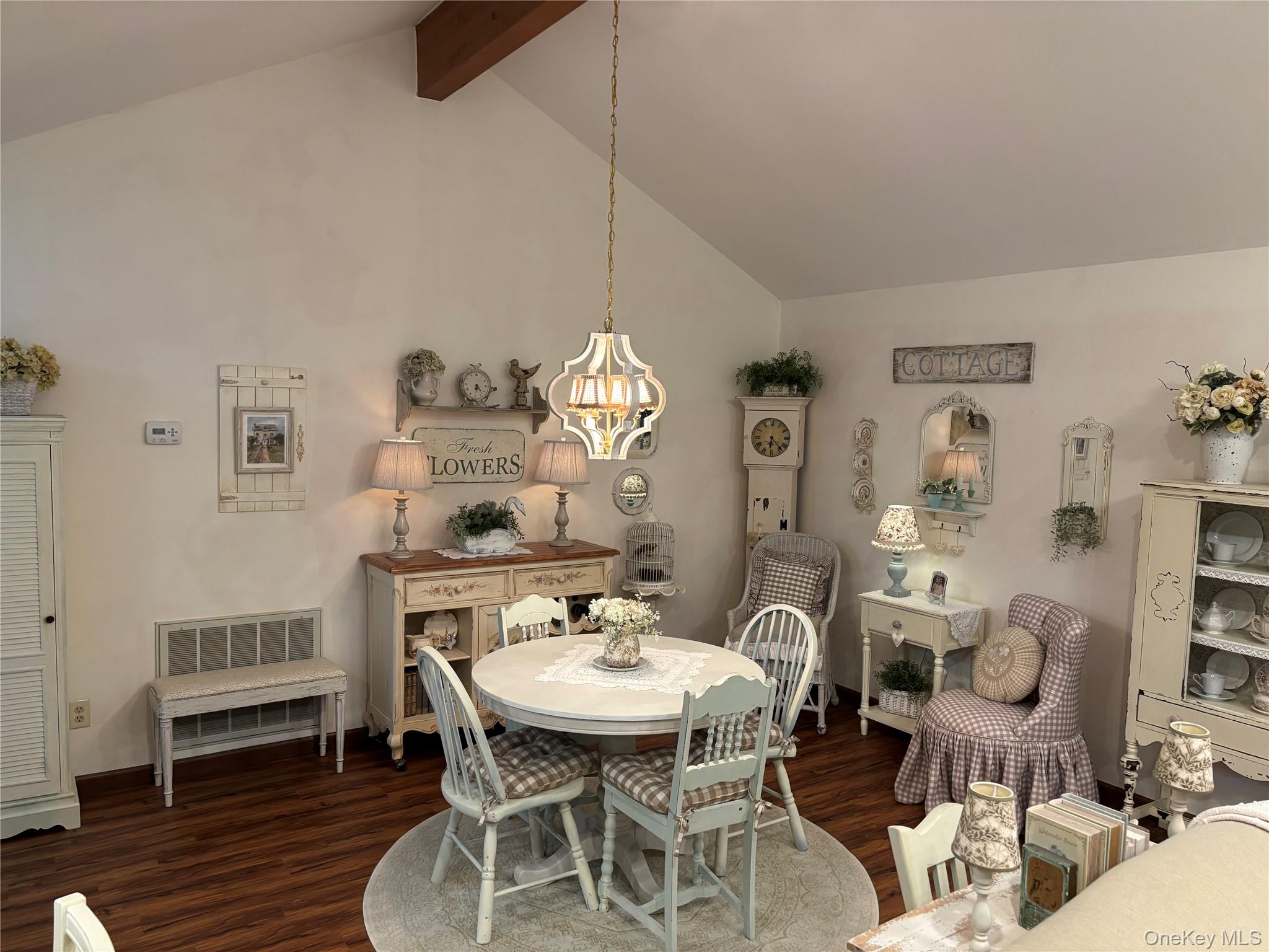 18 Alden Terrace, Millbrook, NY 12545