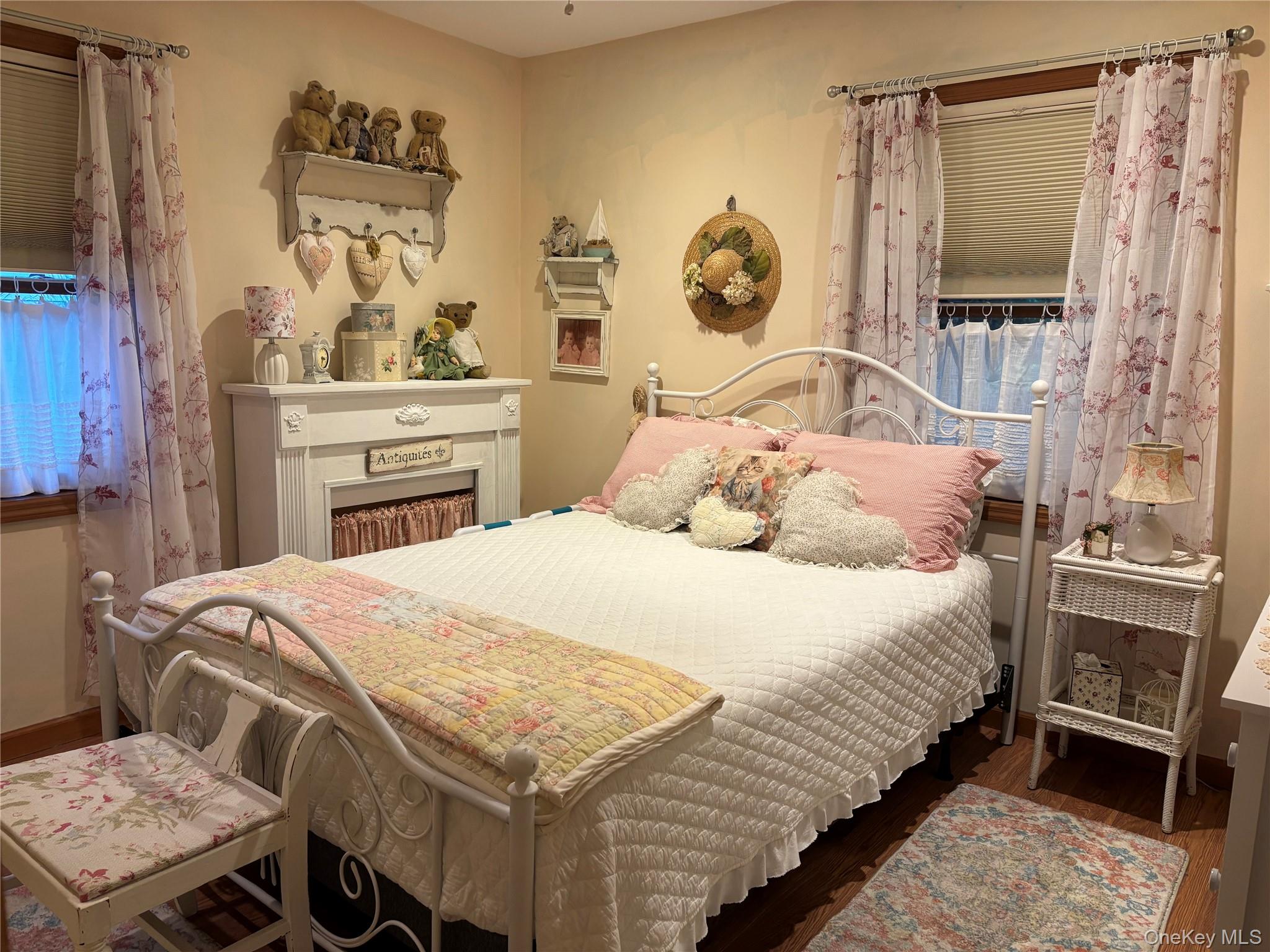 18 Alden Terrace, Millbrook, NY 12545