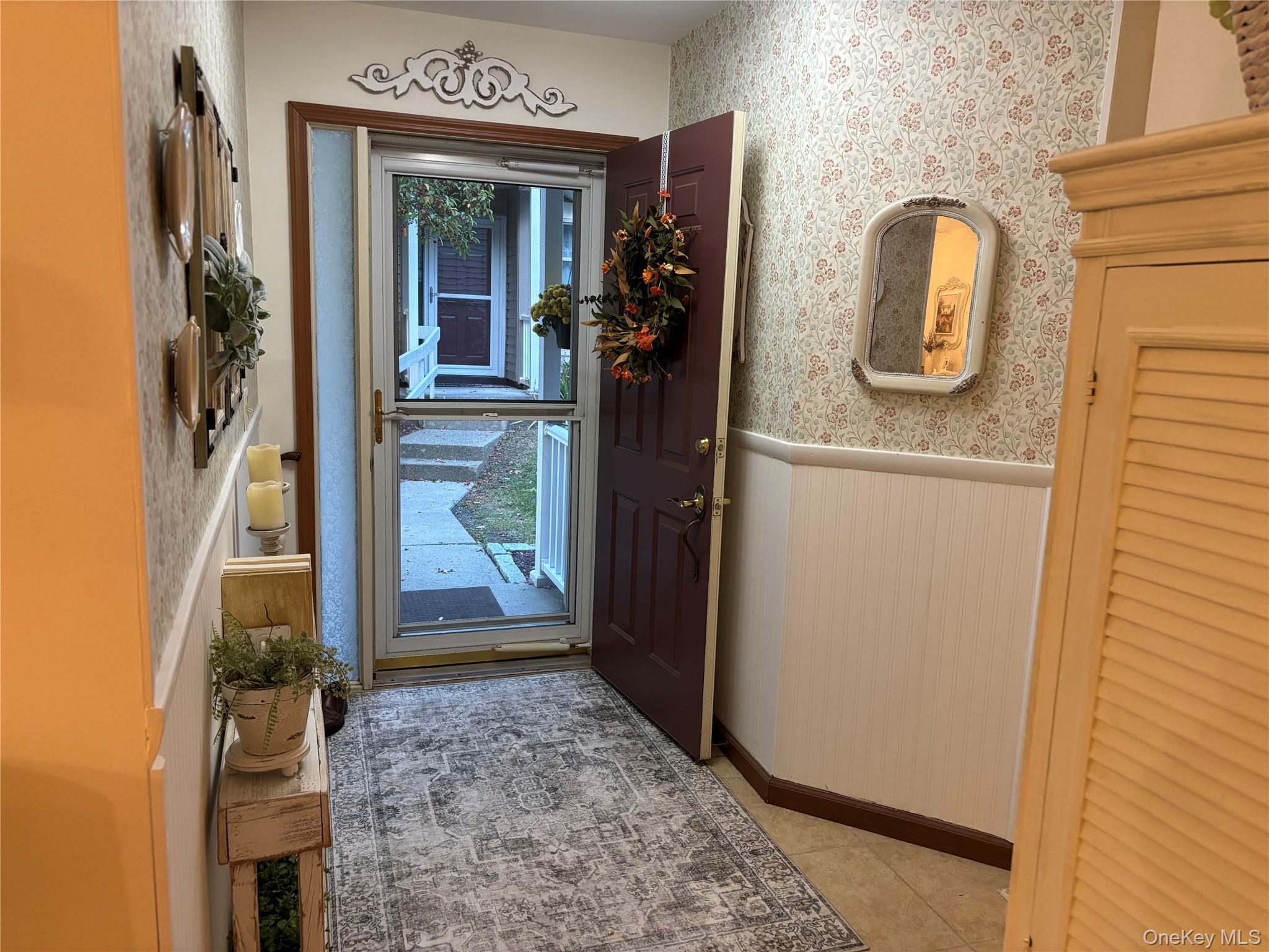 18 Alden Terrace, Millbrook, NY 12545