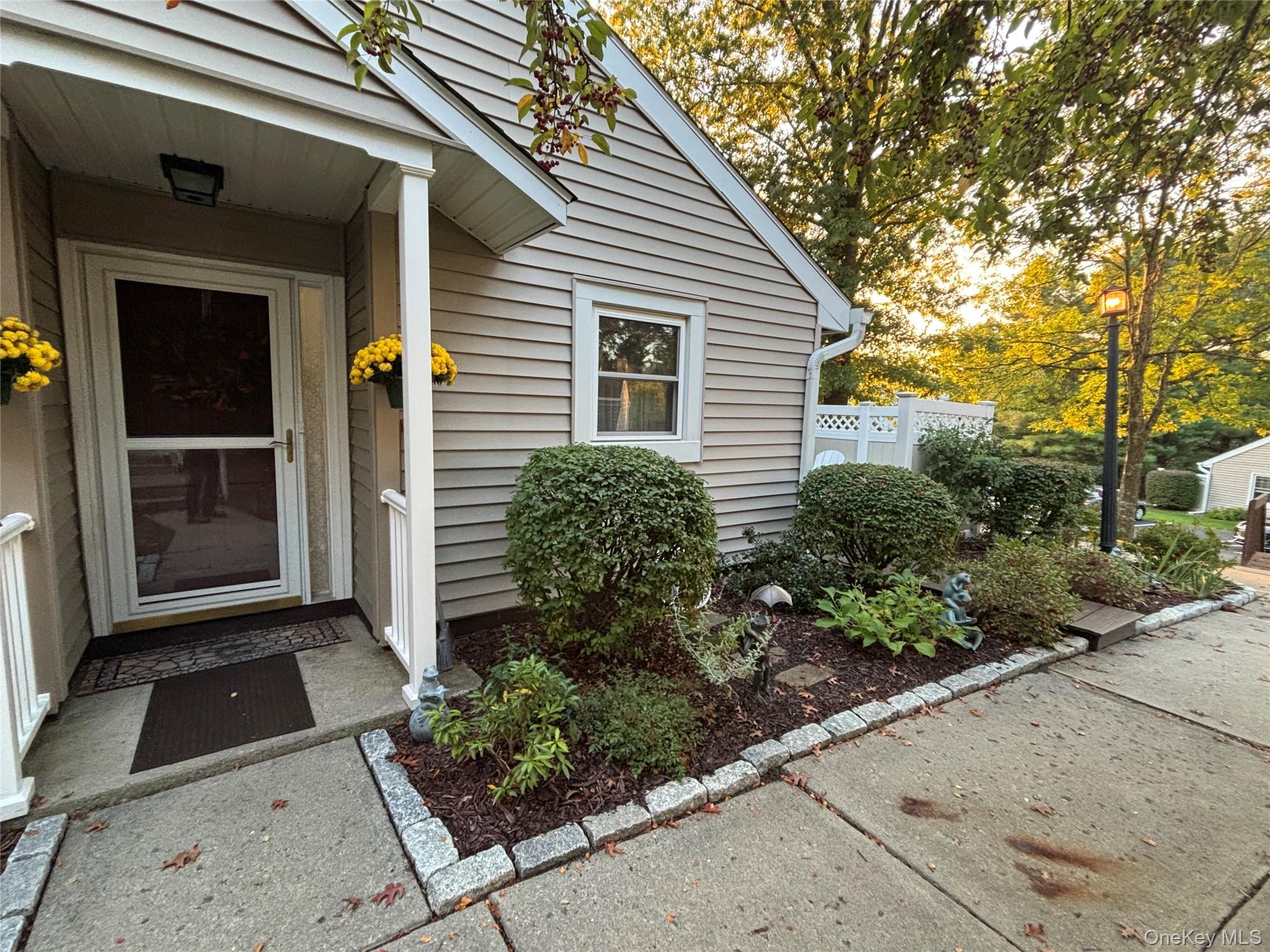 18 Alden Terrace, Millbrook, NY 12545