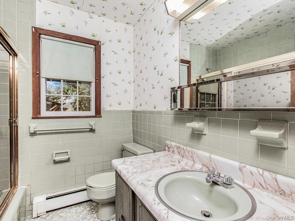 136 Westchester Avenue, Yonkers, NY 10707