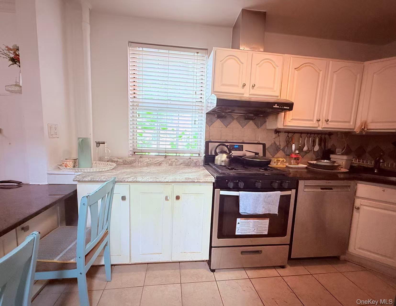 135-44 78th Avenue, Apt 32 C # 1, Kew Garden Hills, NY 11367