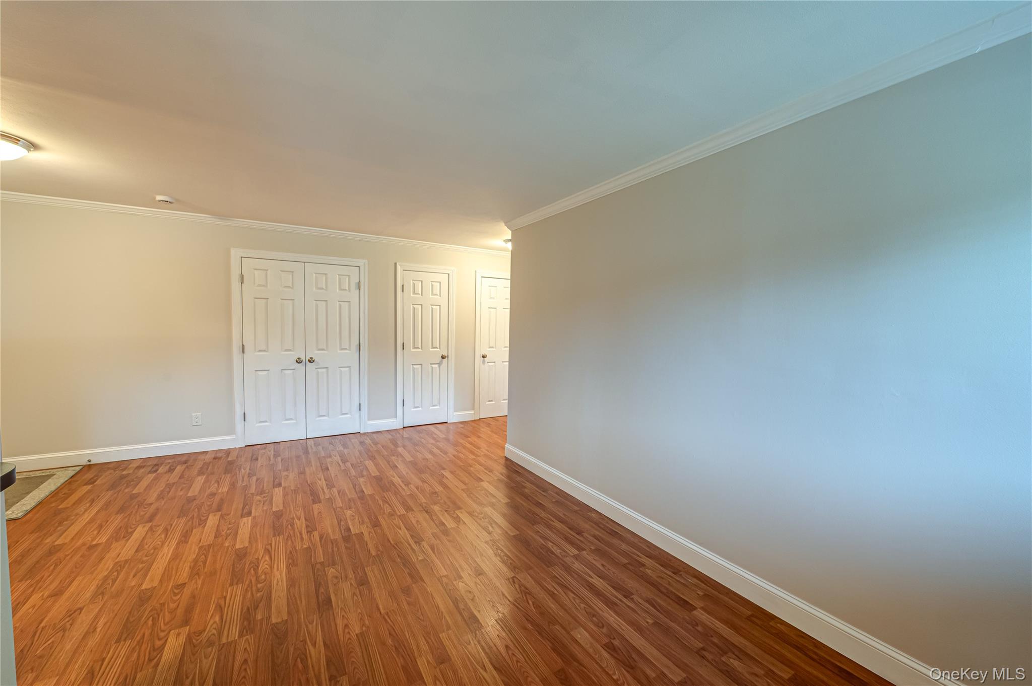 742 Deer Park Avenue # 8A, North Babylon, NY 11703