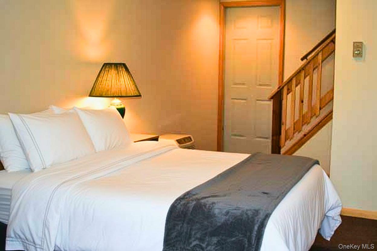 2354 Rt 9n, Lake George, NY 12845