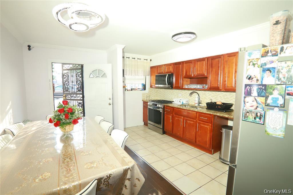 71-38 147th Street # 27A, Kew Garden Hills, NY 11367