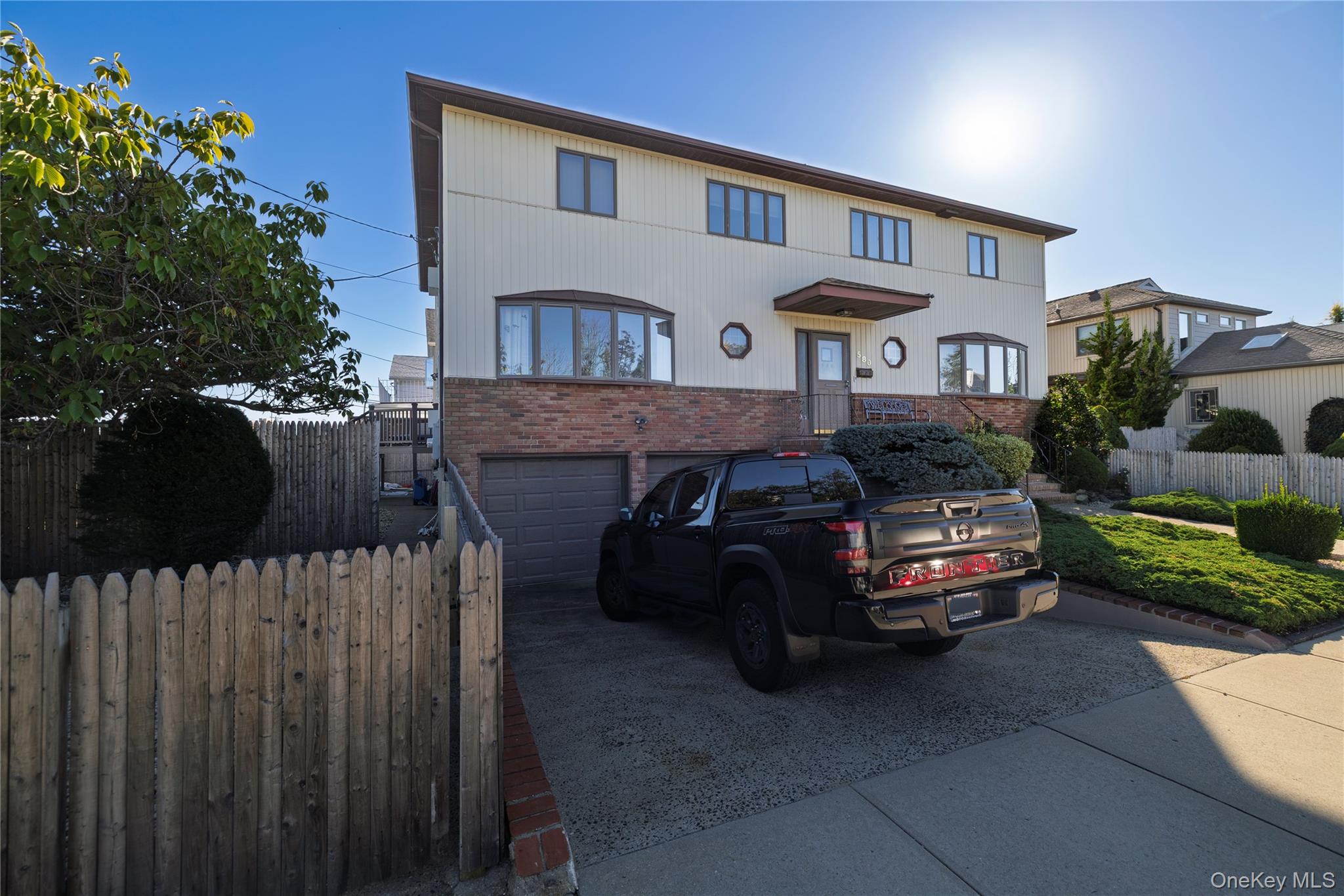 580 E Pine Street, Long Beach, NY 11561