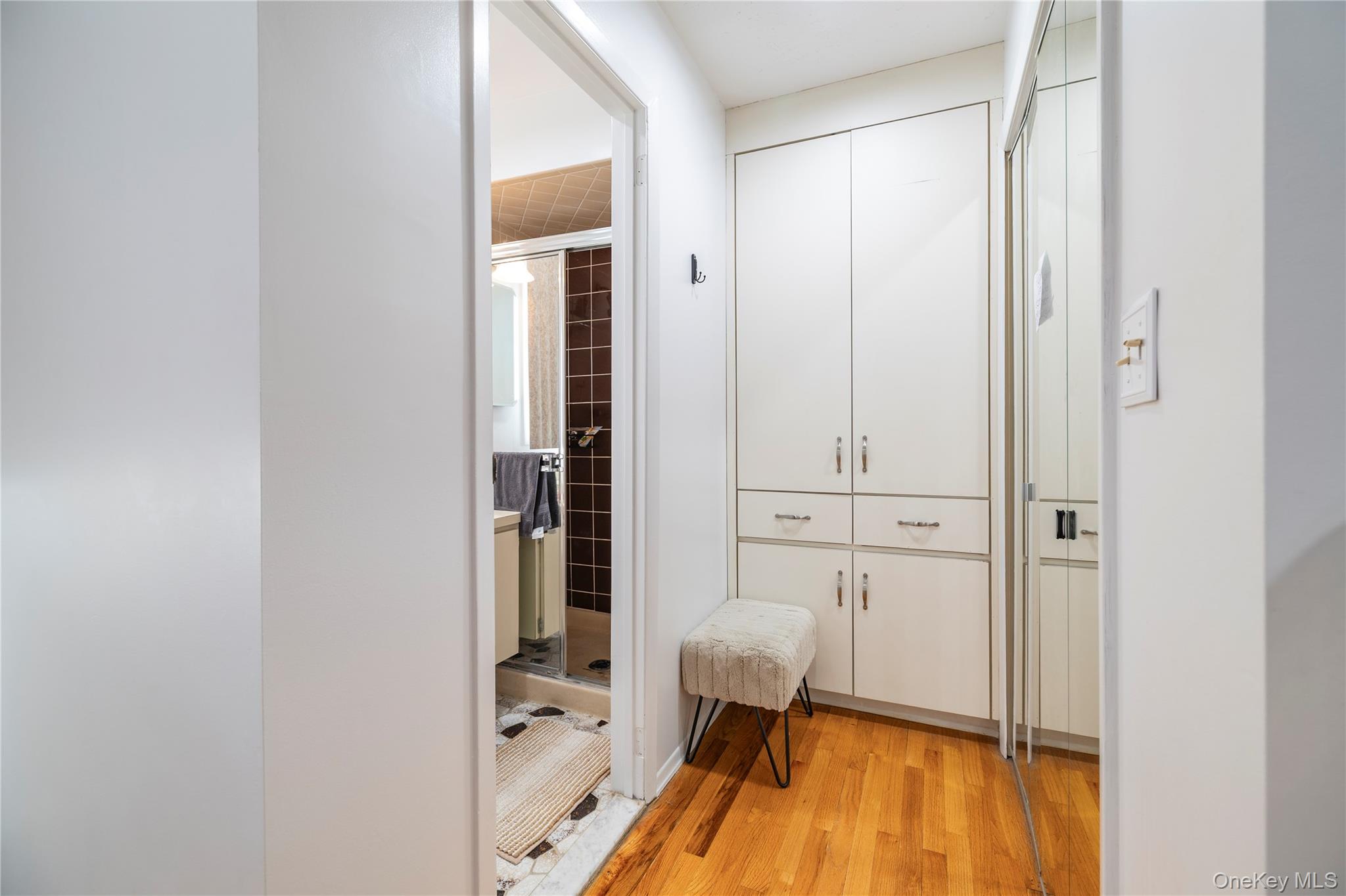 580 E Pine Street, Long Beach, NY 11561