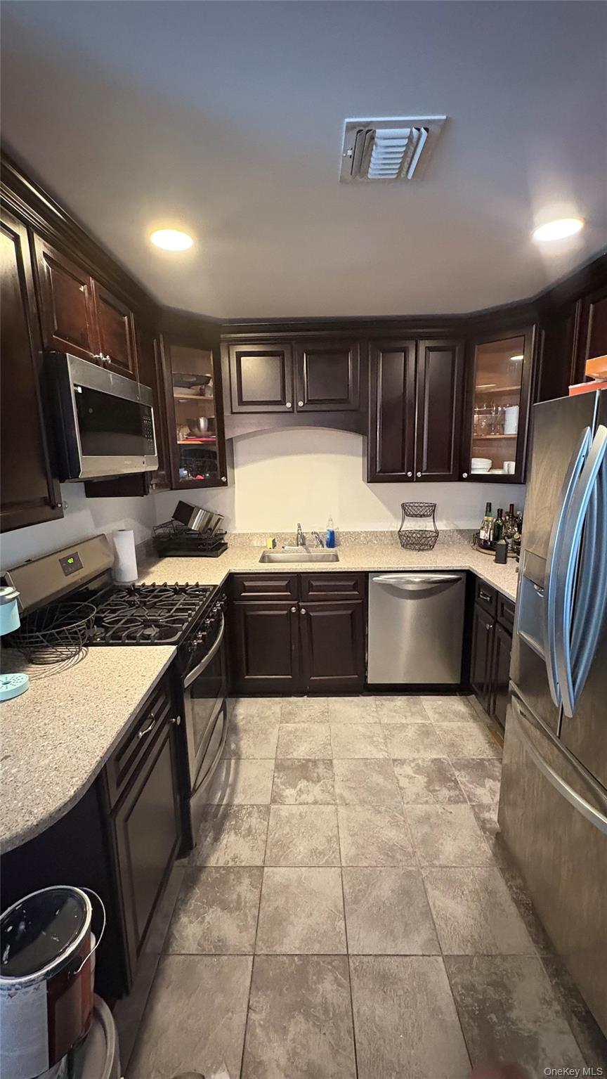 164 Ashley Ct, Central Islip, NY 11722