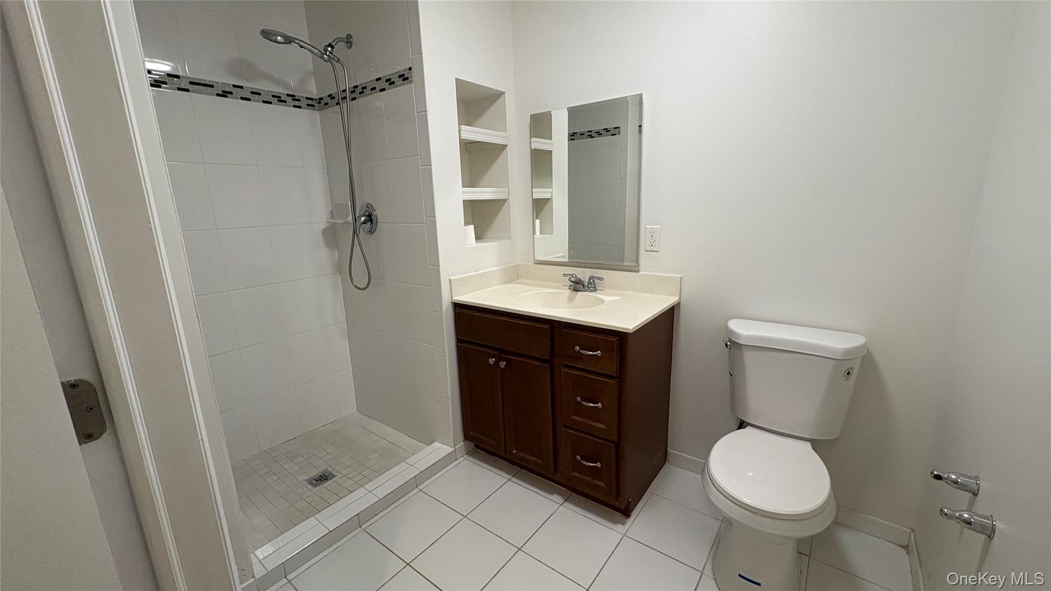 164 Ashley Ct, Central Islip, NY 11722