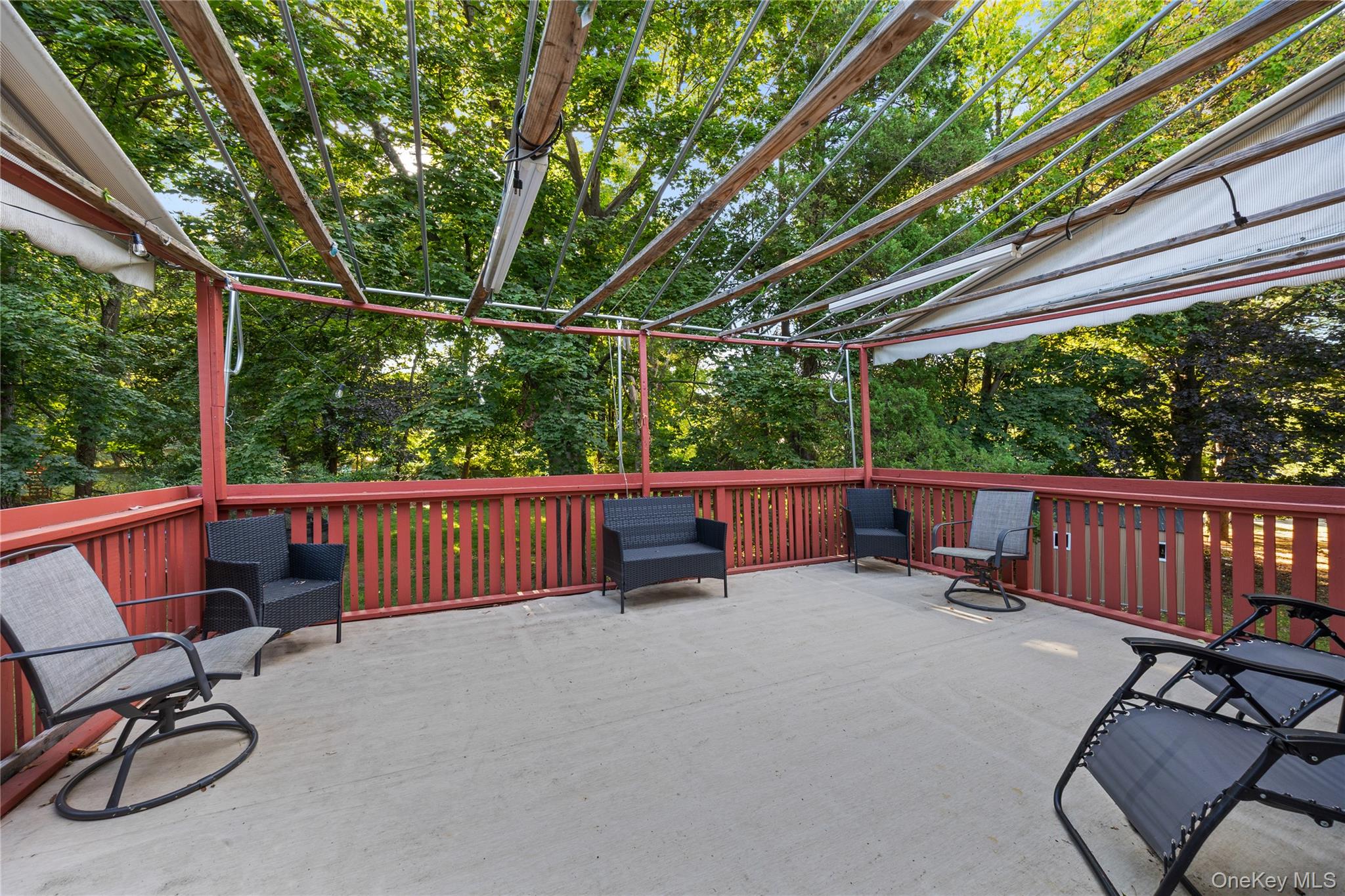 15 Fairway Oval, Spring Valley, NY 10977