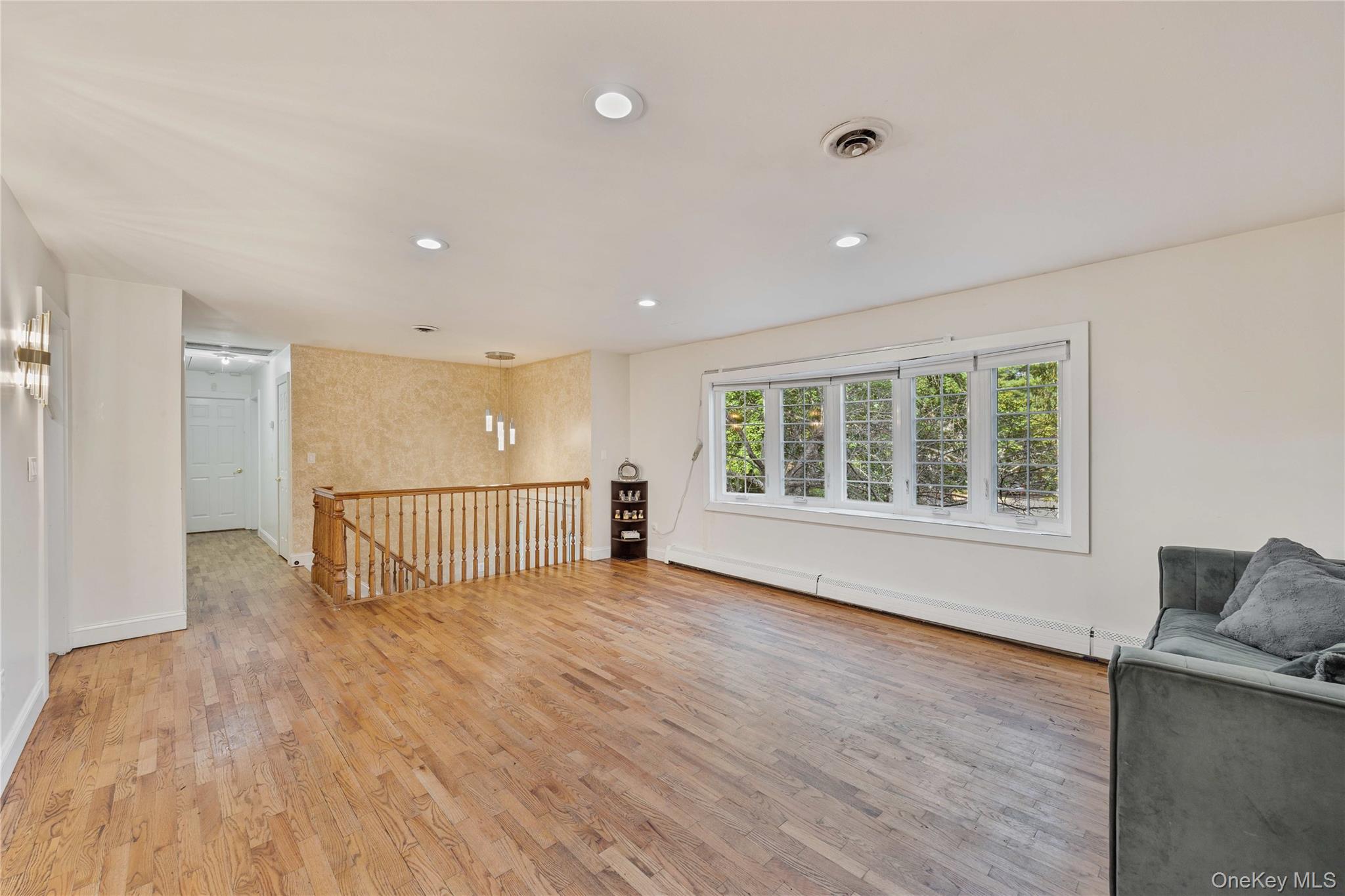 15 Fairway Oval, Spring Valley, NY 10977