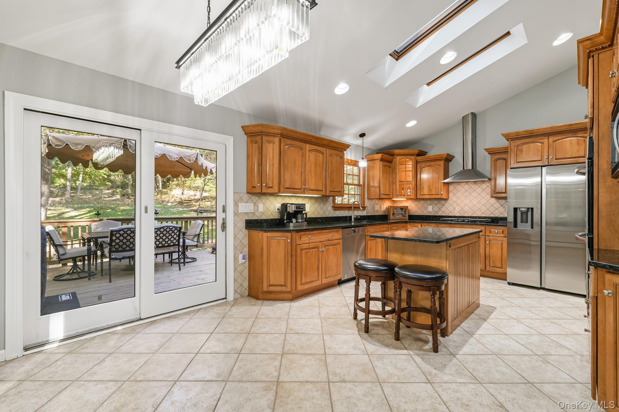 1179 E Mombasha Road, Monroe, NY 10950