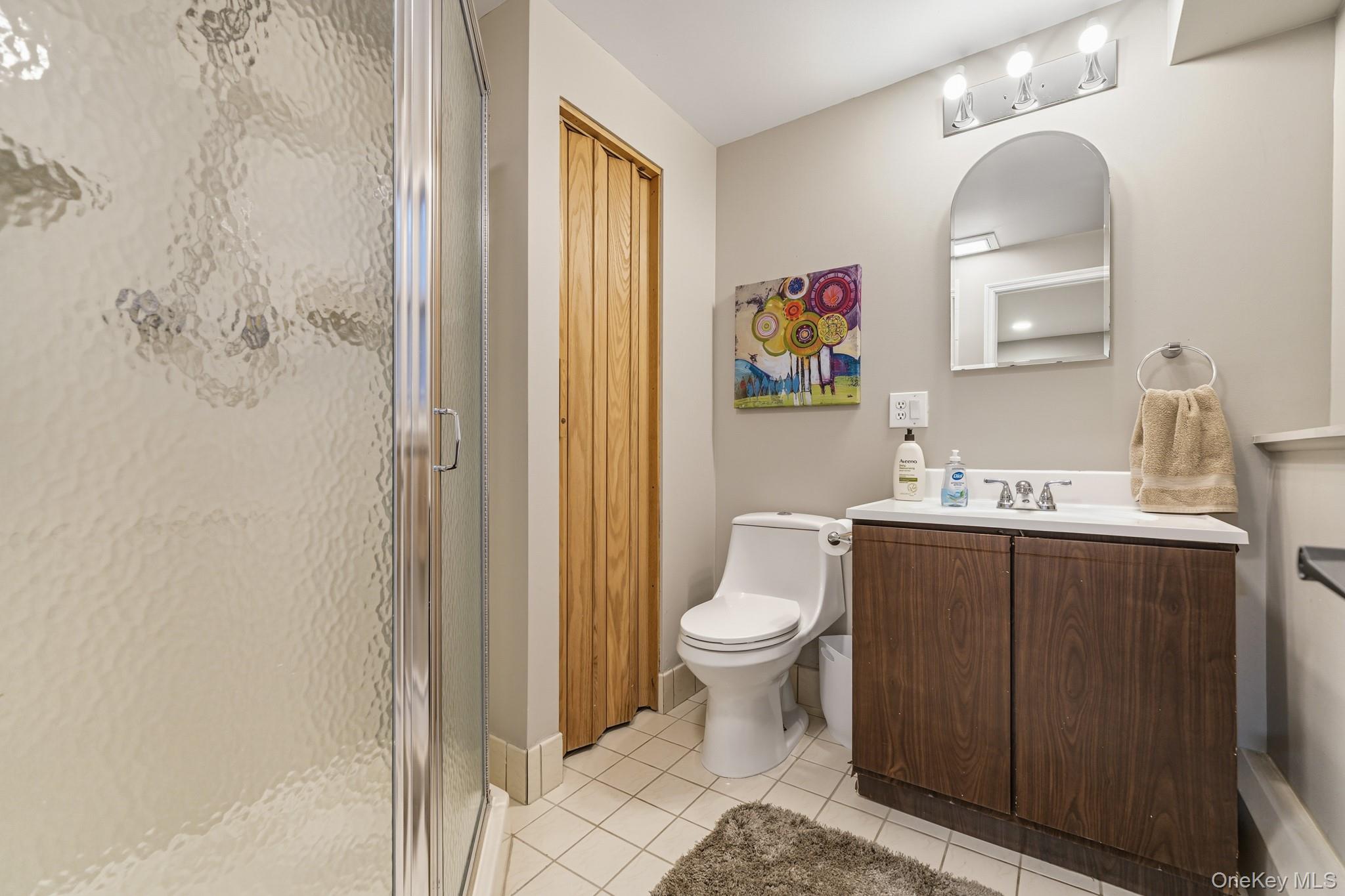 1179 E Mombasha Road, Monroe, NY 10950