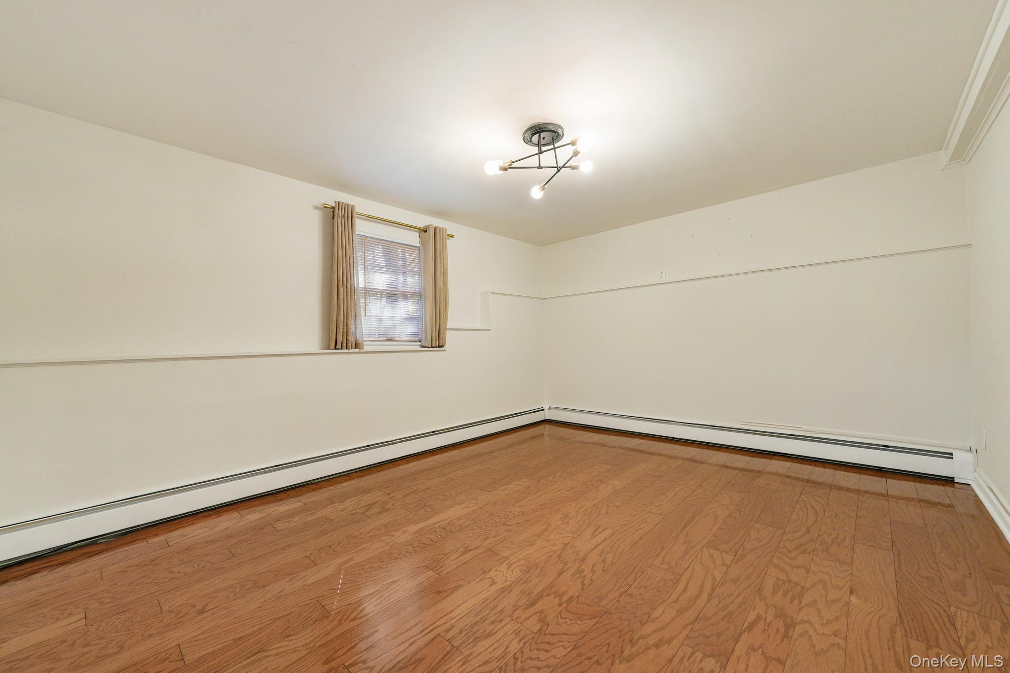 1179 E Mombasha Road, Monroe, NY 10950