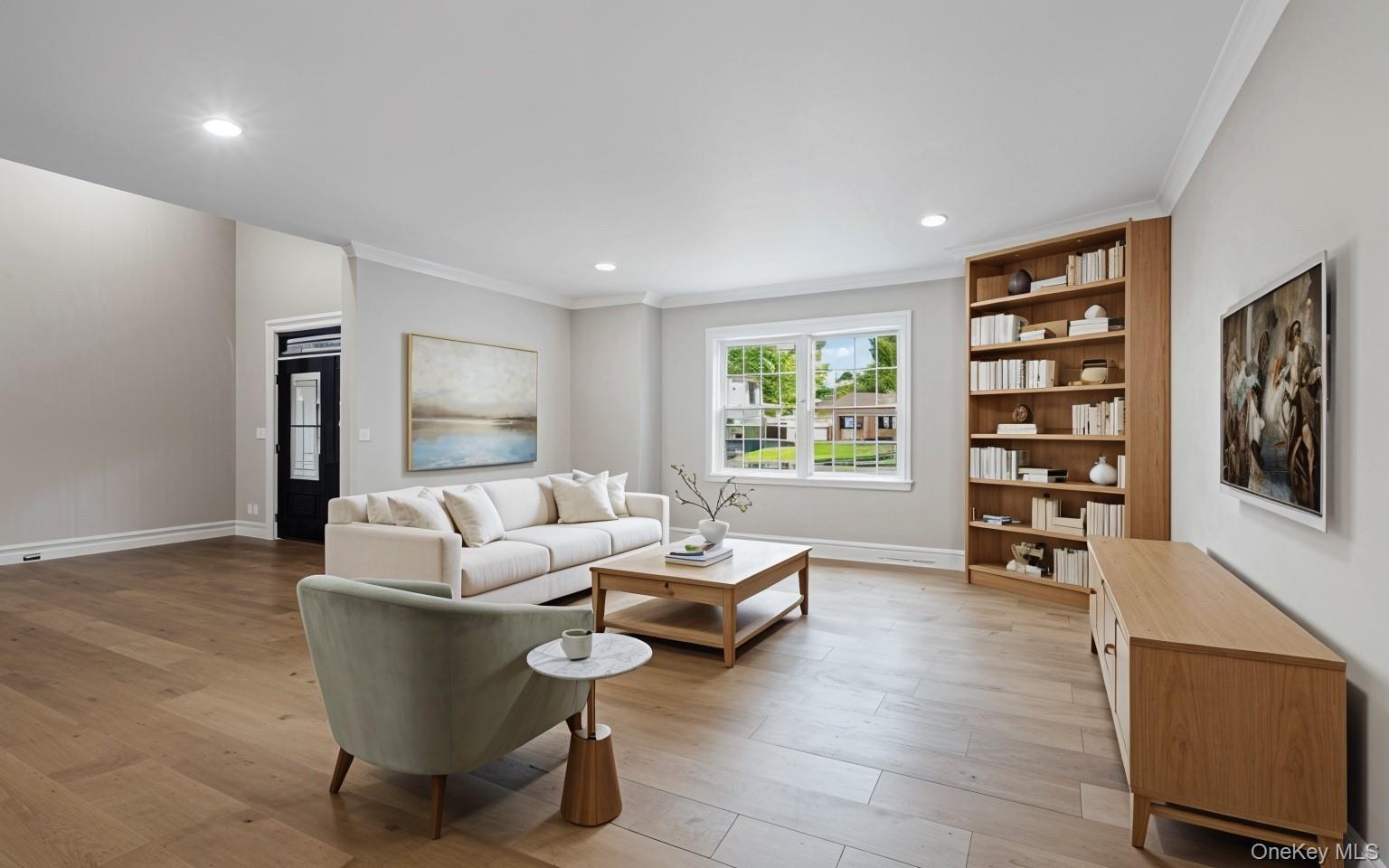 80 Washington Boulevard, Commack, NY 11725