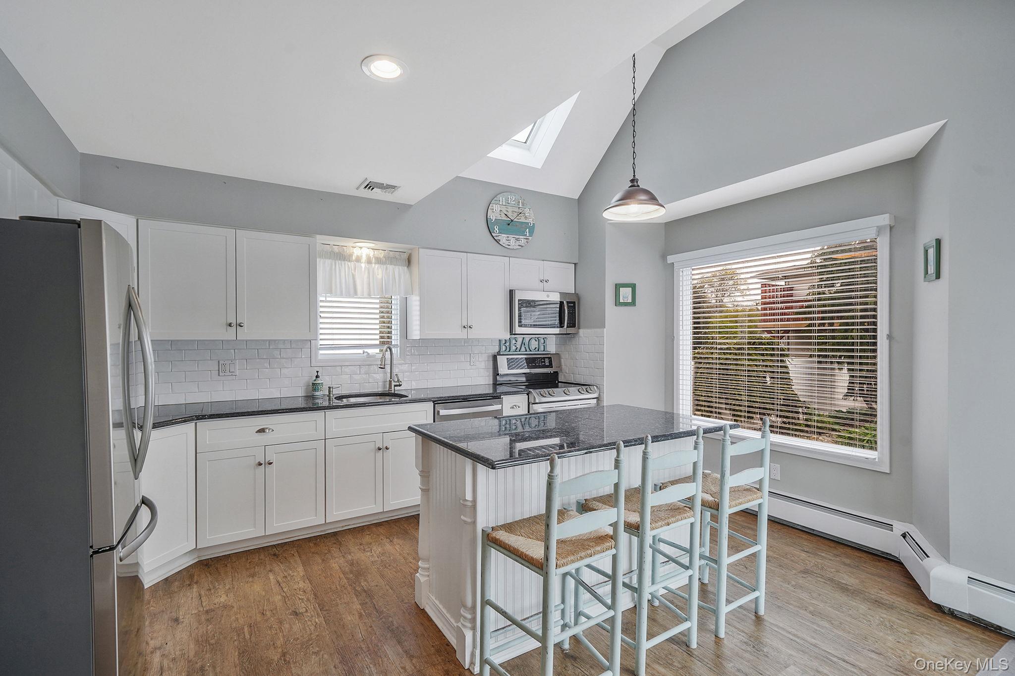 7 Grandview Drive, Shirley, NY 11967