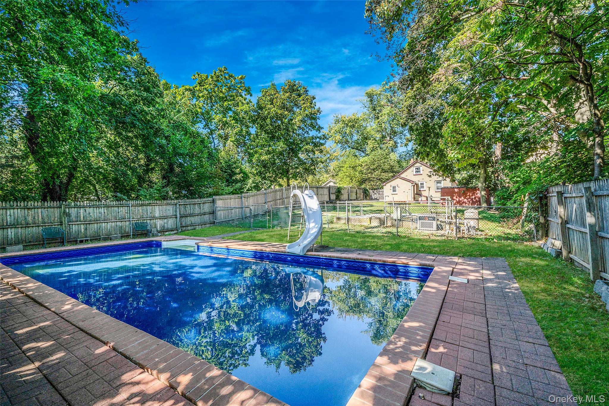 128 Winding Street, Huntington Station, NY 11746