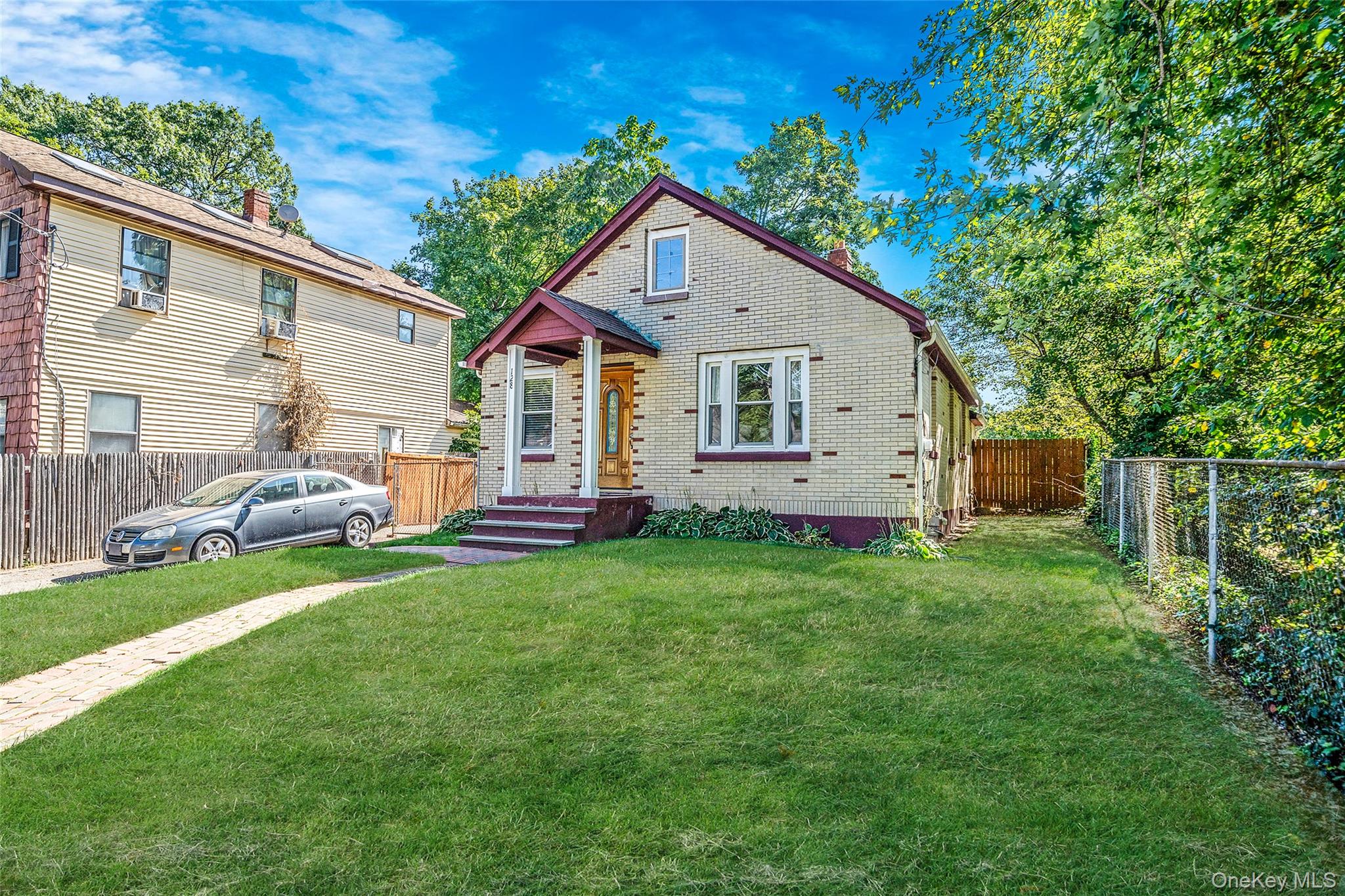 128 Winding Street, Huntington Station, NY 11746