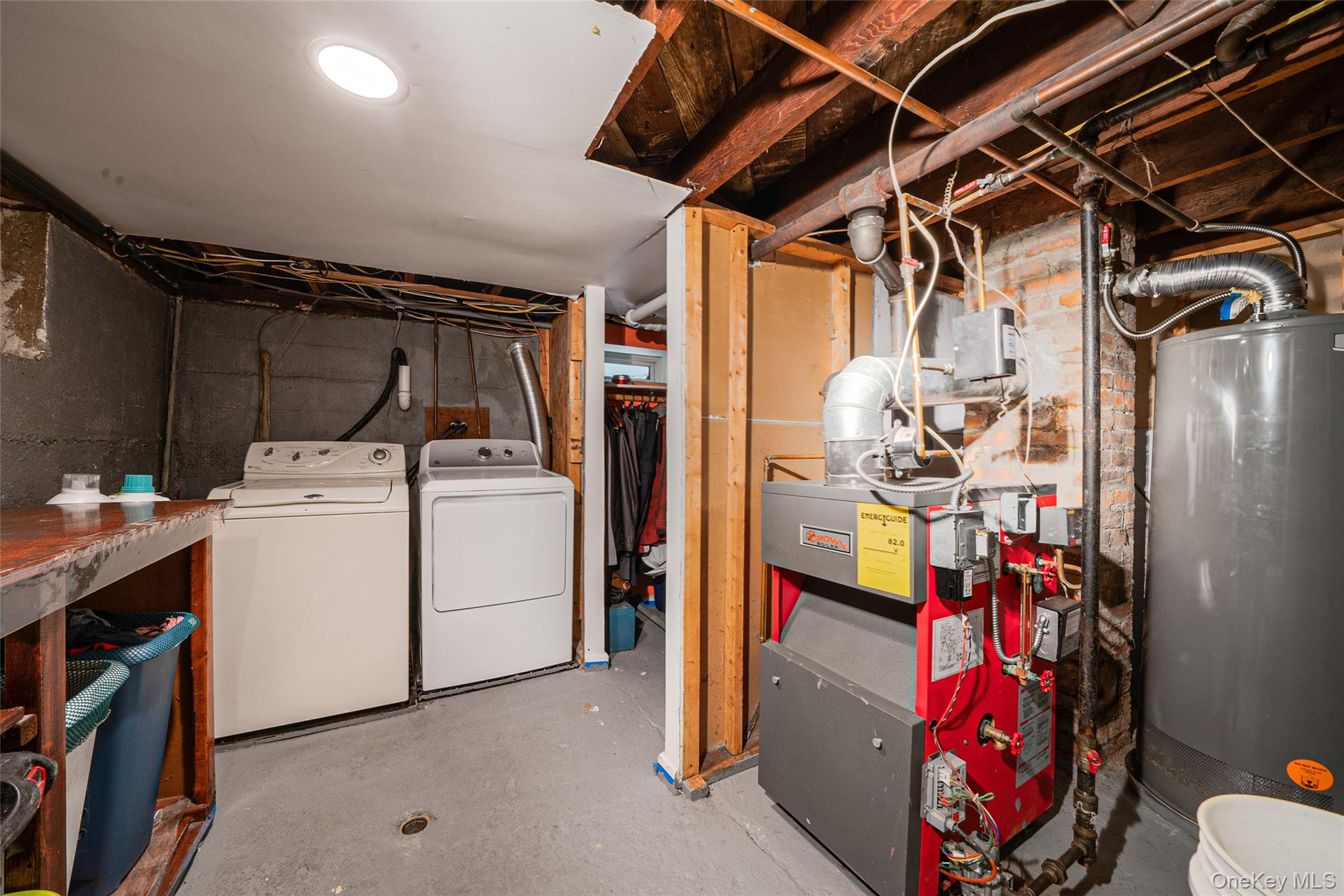 128 Winding Street, Huntington Station, NY 11746