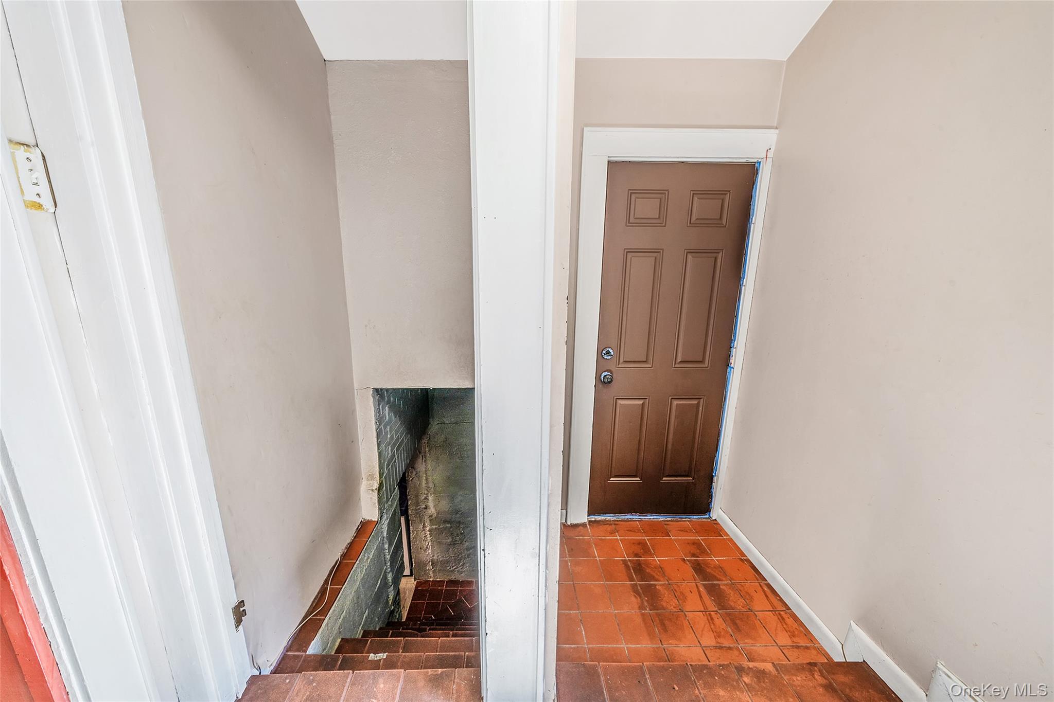 128 Winding Street, Huntington Station, NY 11746