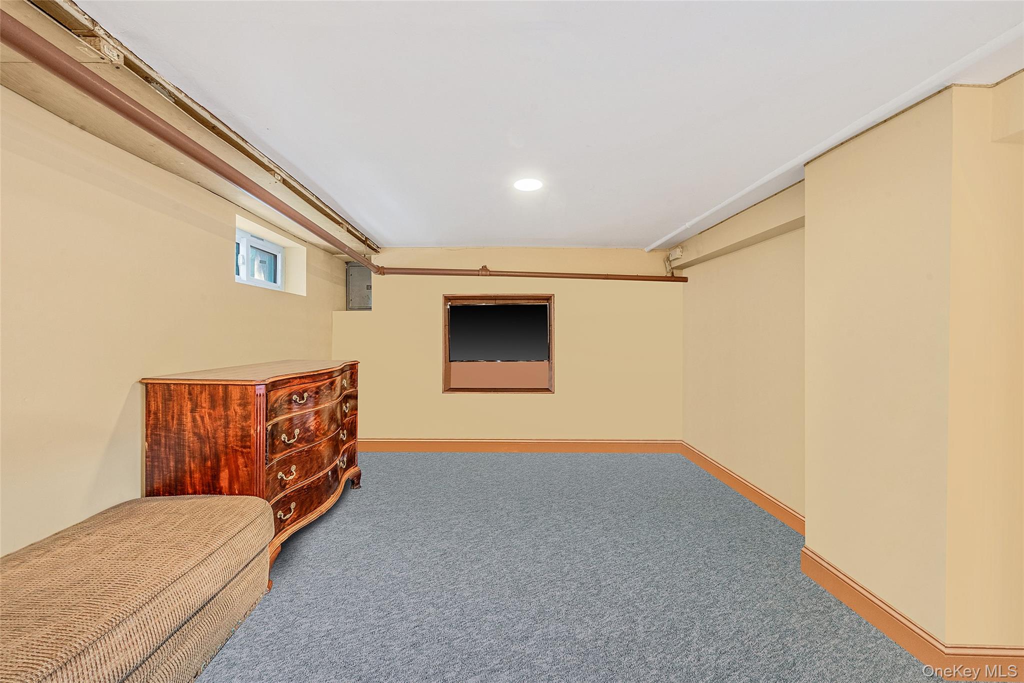 128 Winding Street, Huntington Station, NY 11746