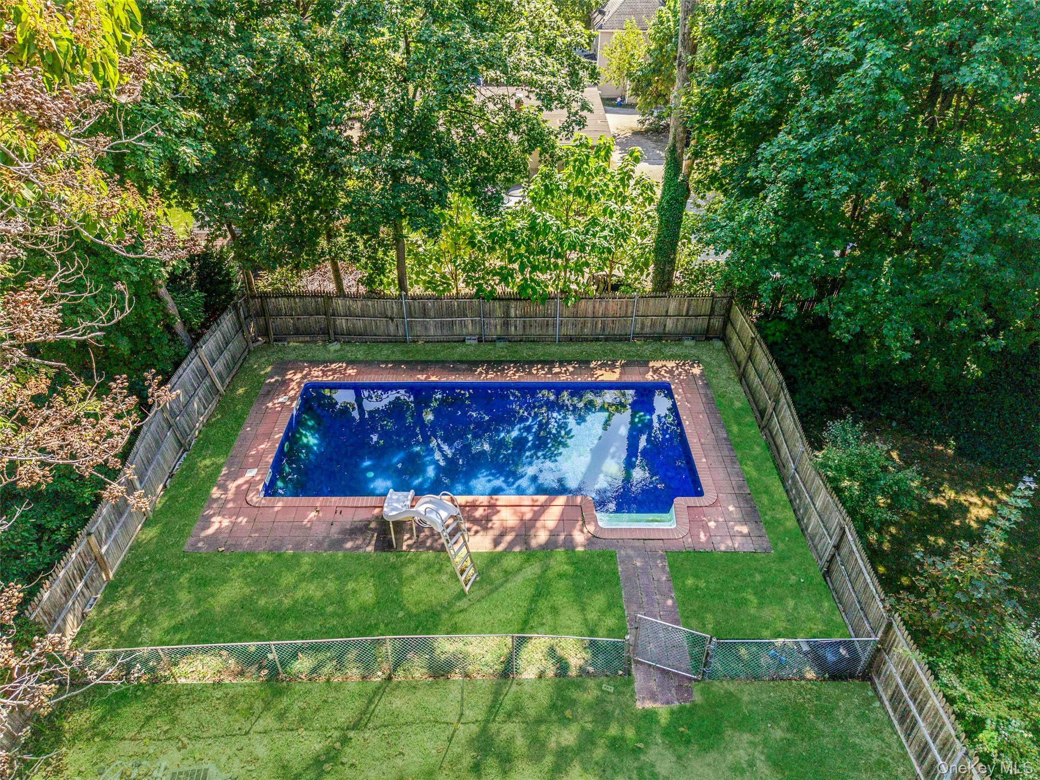 128 Winding Street, Huntington Station, NY 11746