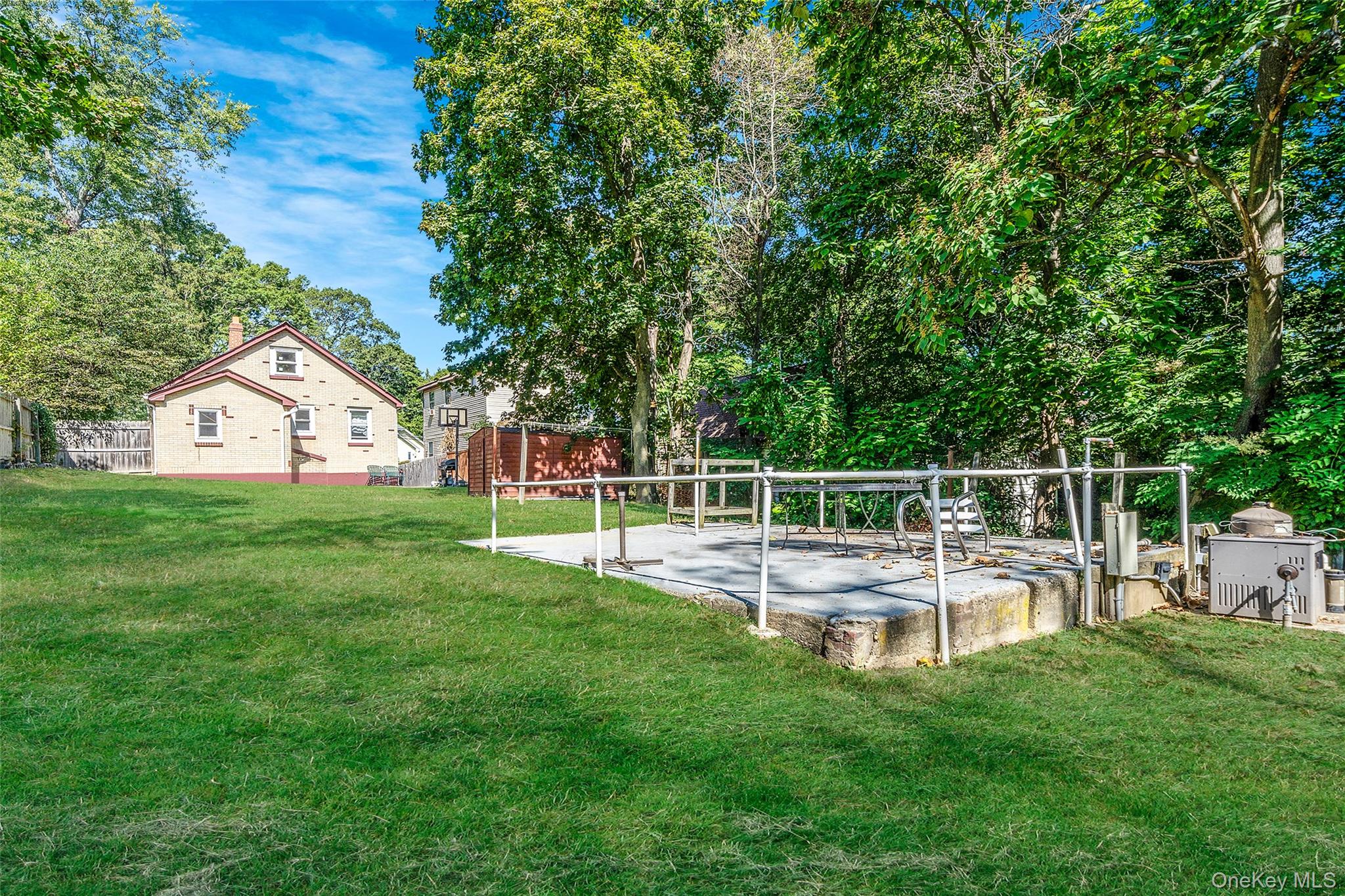 128 Winding Street, Huntington Station, NY 11746