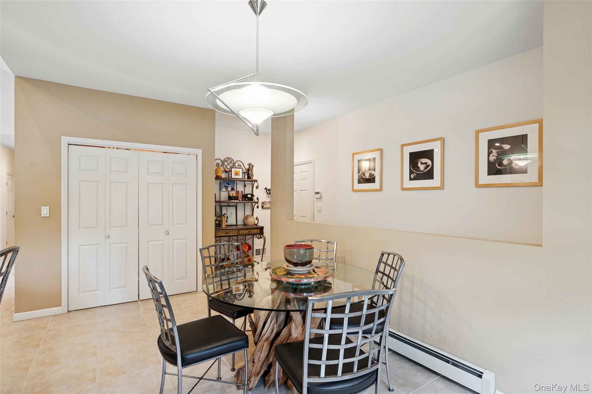 103 Rivendell Court, Melville, NY 11747