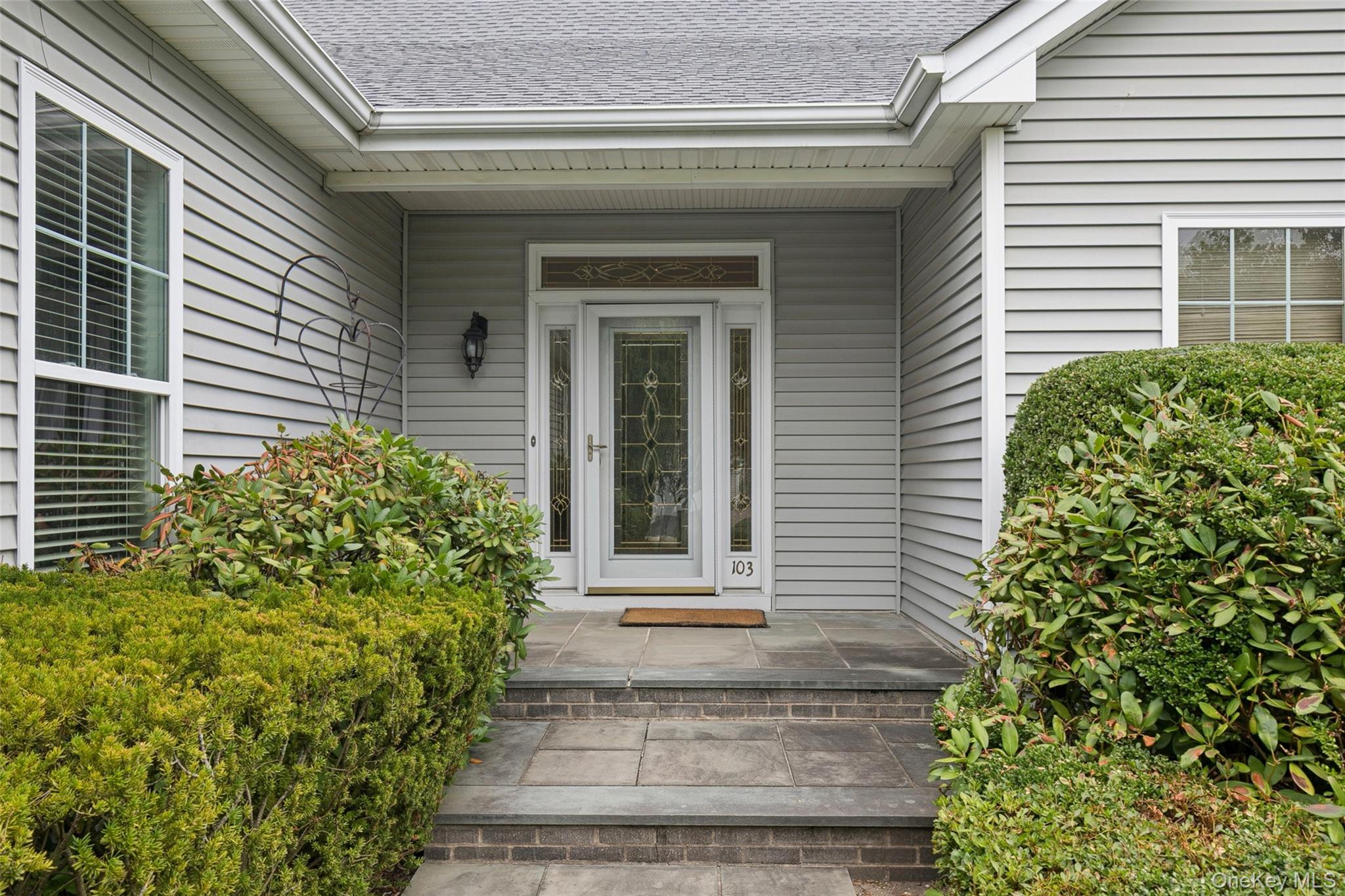 103 Rivendell Court, Melville, NY 11747