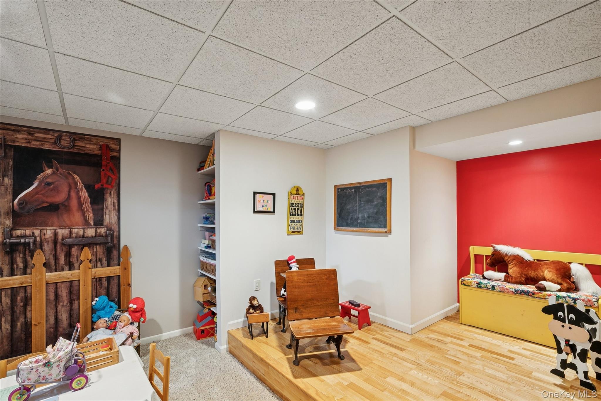 103 Rivendell Court, Melville, NY 11747