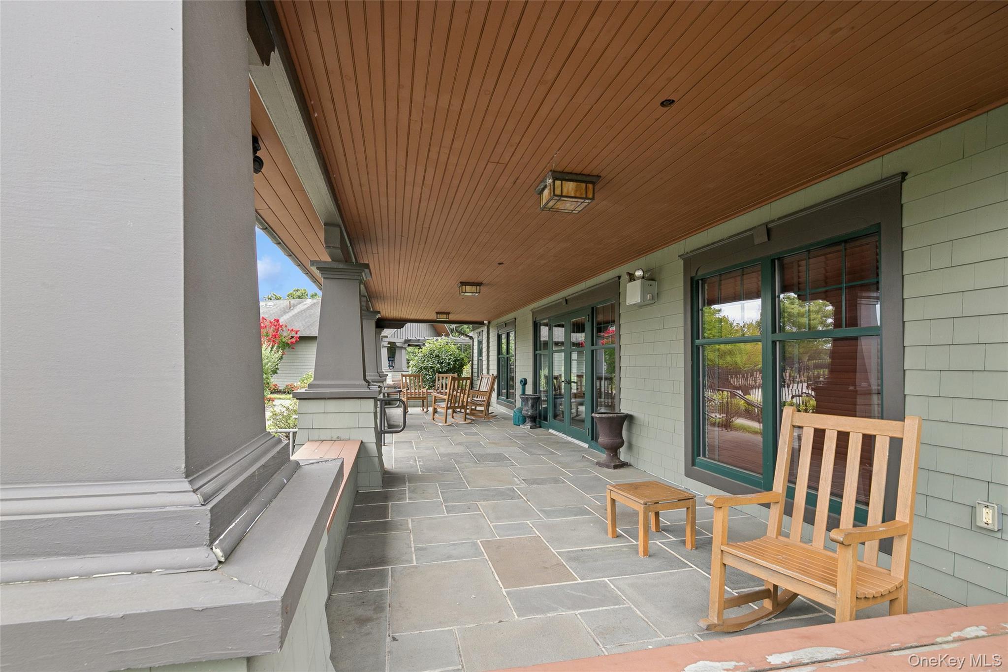 103 Rivendell Court, Melville, NY 11747