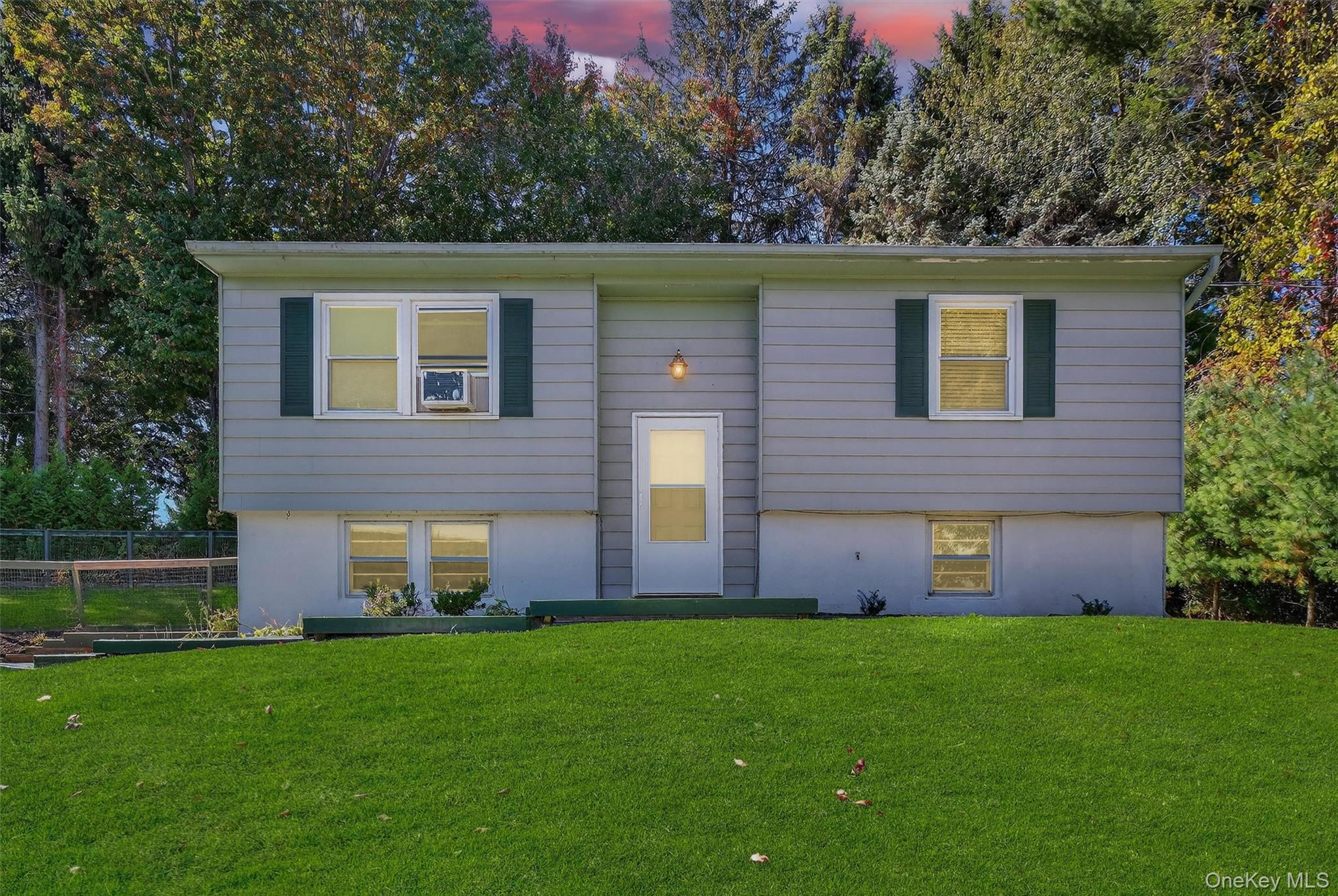 144 Stagecoach Pass, Stormville, NY 12582