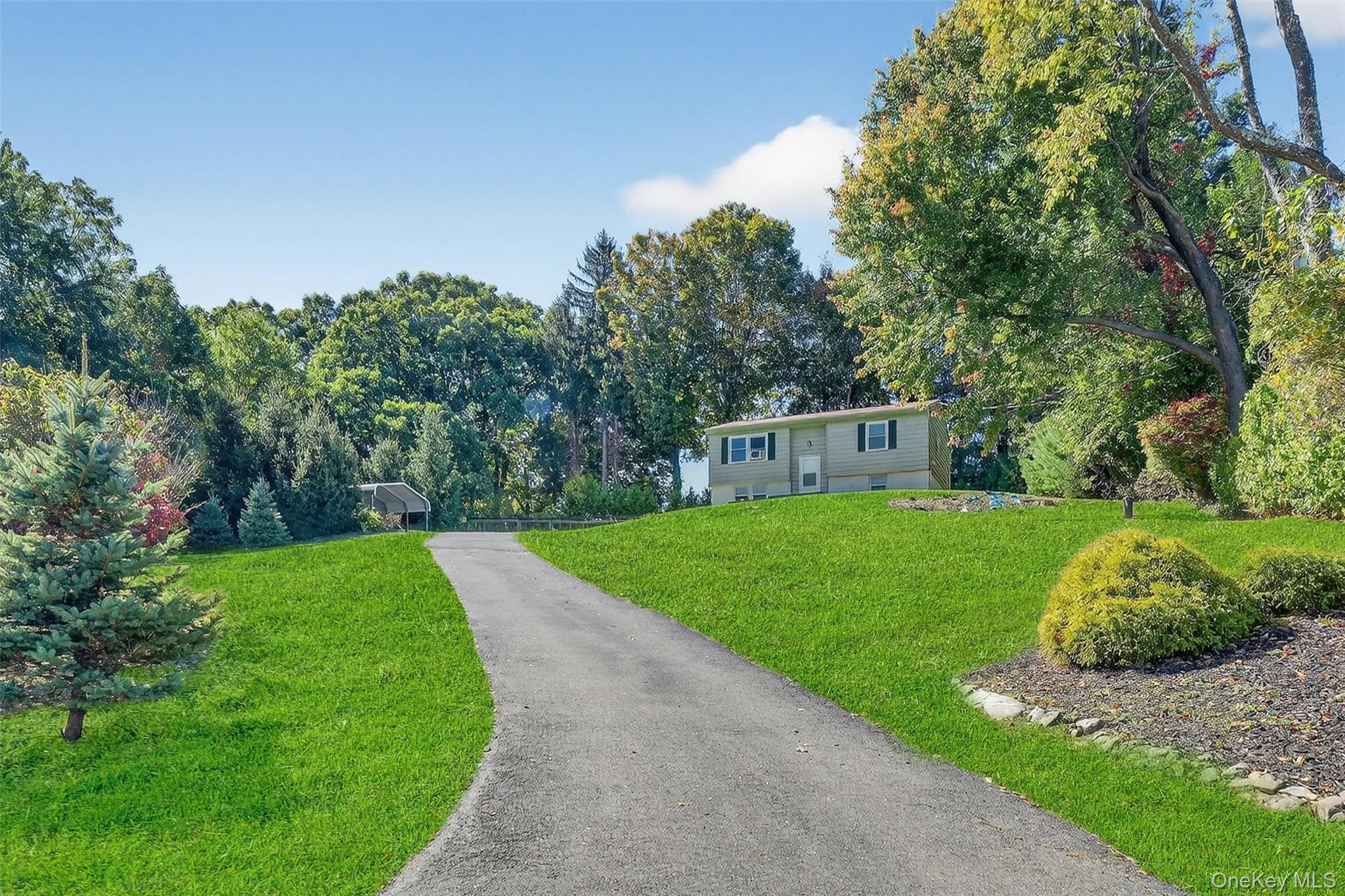 144 Stagecoach Pass, Stormville, NY 12582