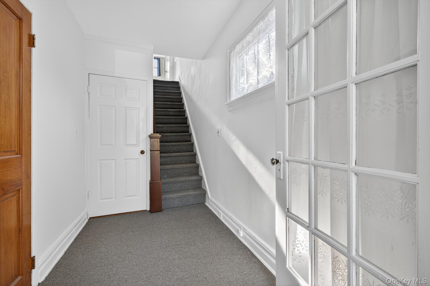 17 Park Avenue # 2nd Floor, Oyster Bay, NY 11771