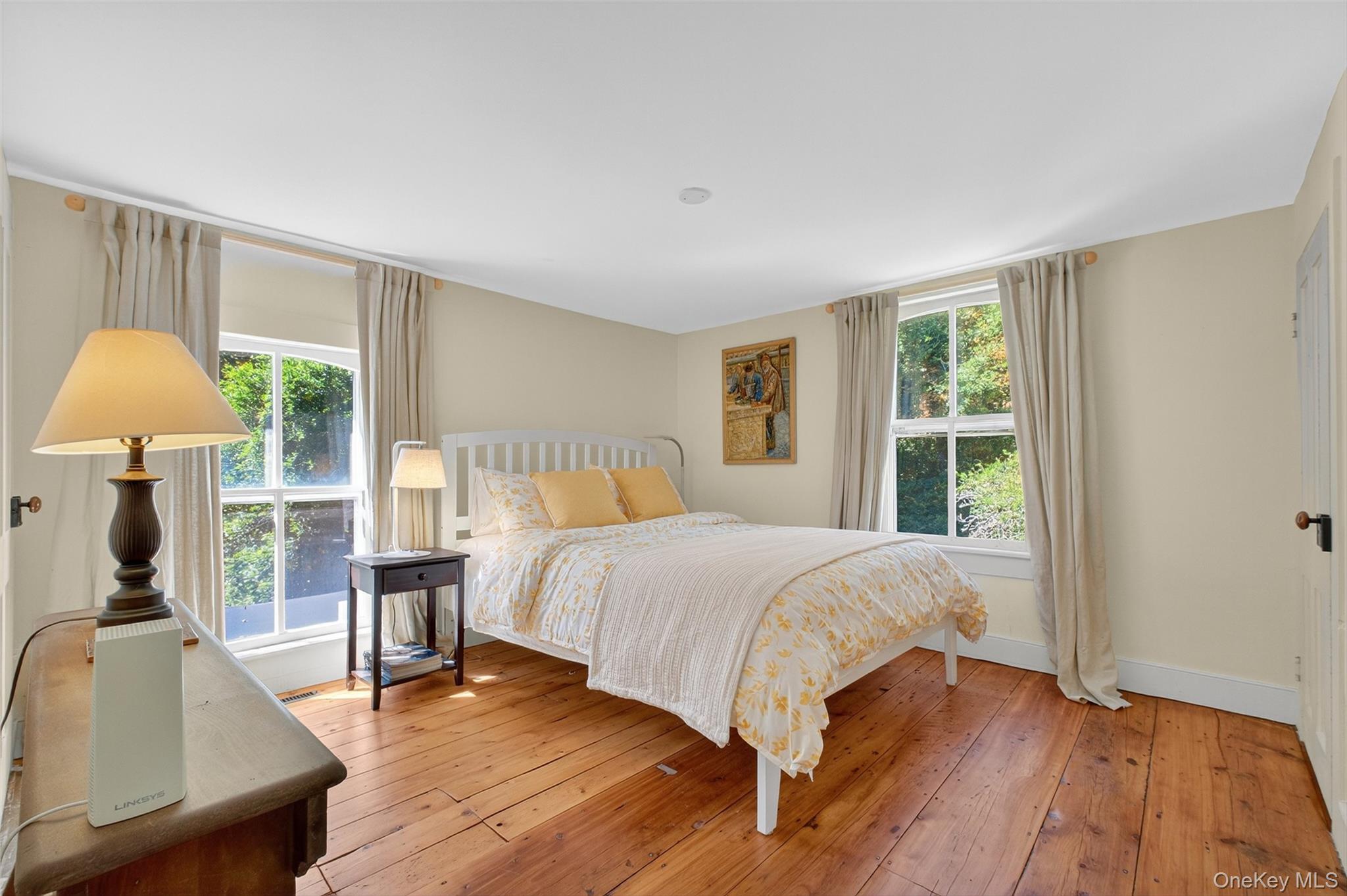 55 Lennox Avenue, Hurley, NY 12433