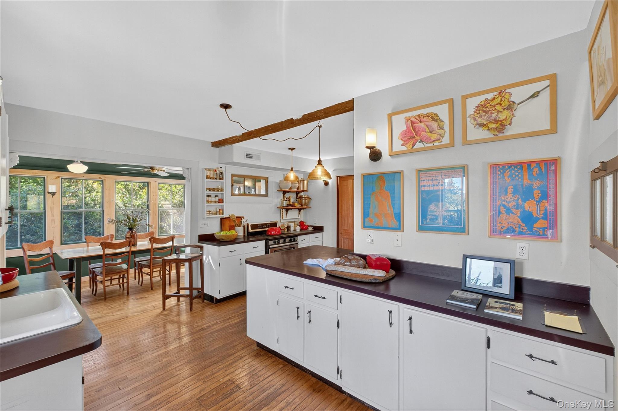 55 Lennox Avenue, Hurley, NY 12433