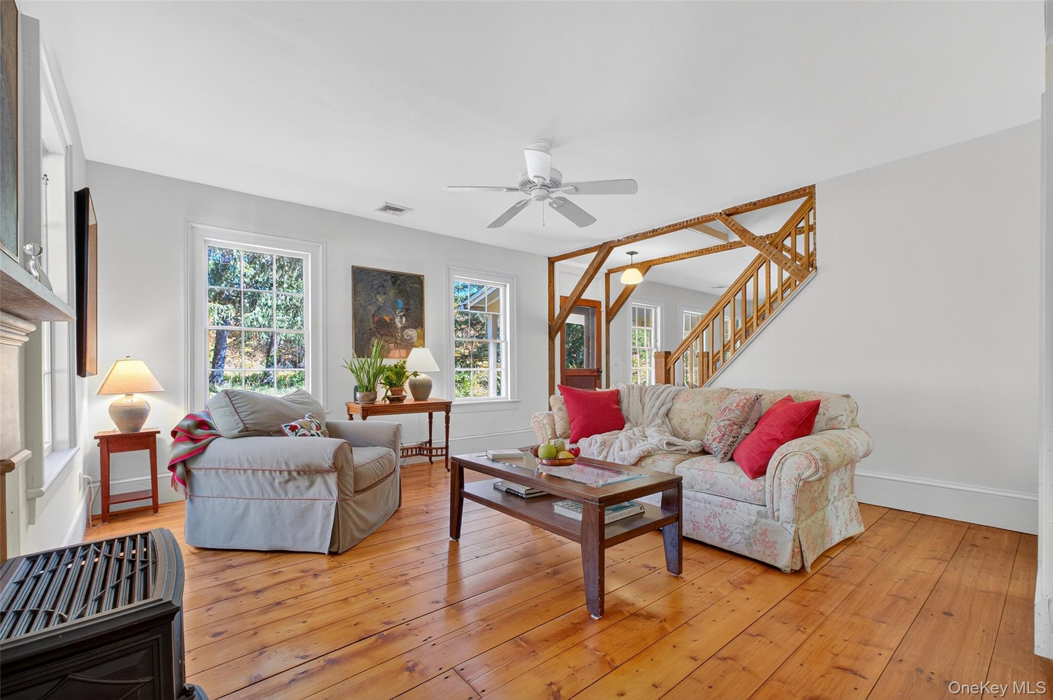 55 Lennox Avenue, Hurley, NY 12433