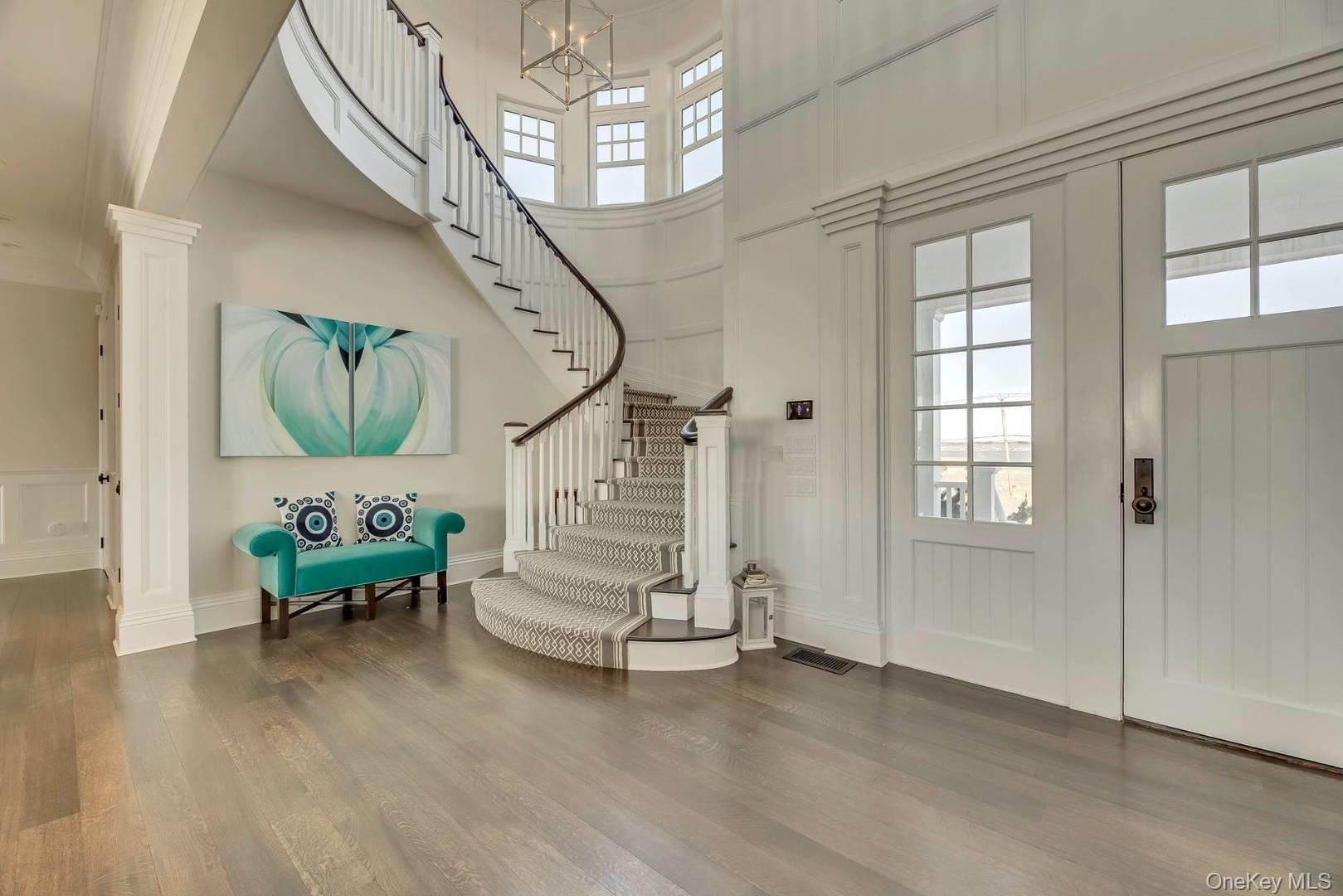 19 Dune Road Road, East Quogue, NY 11942