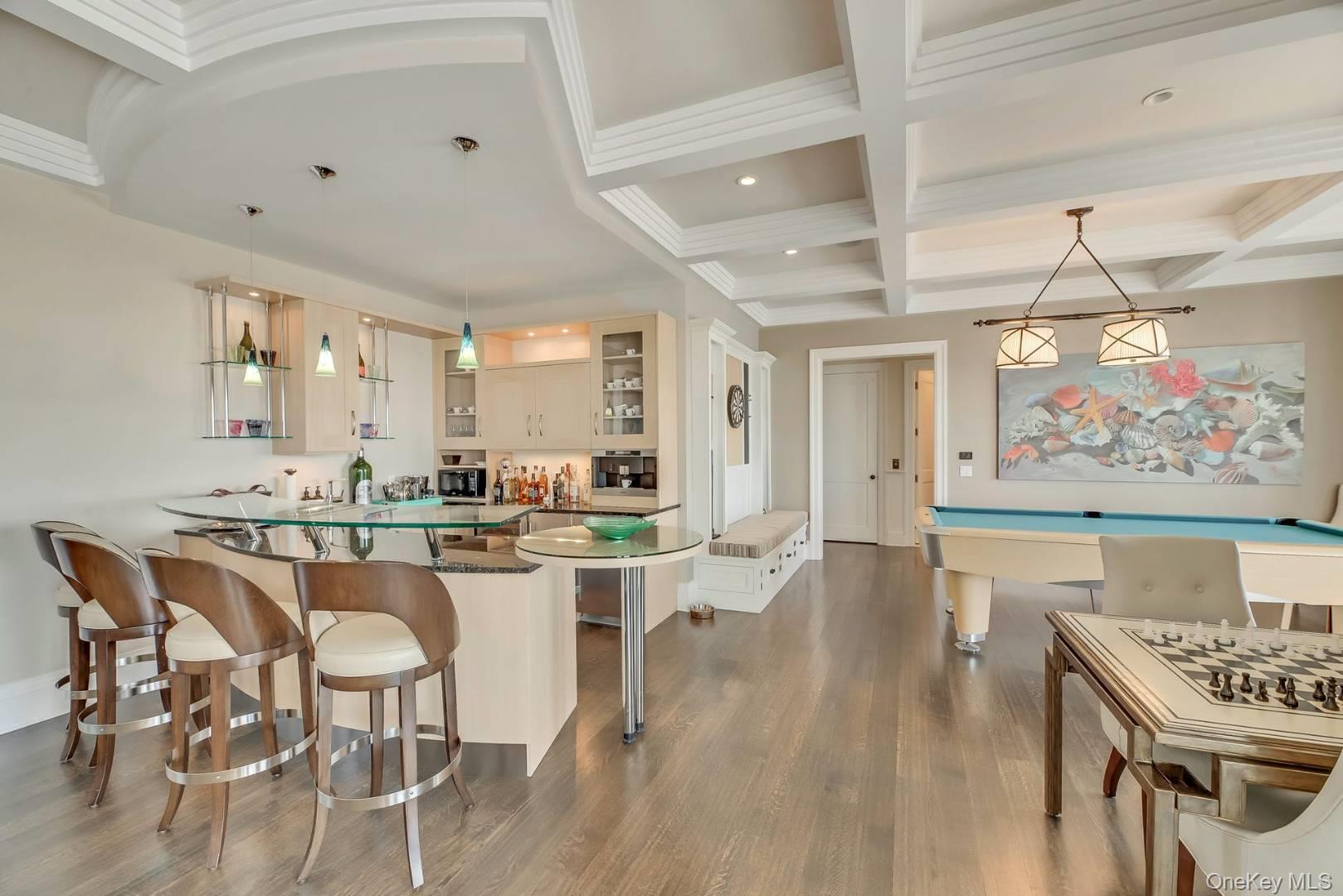 19 Dune Road Road, East Quogue, NY 11942