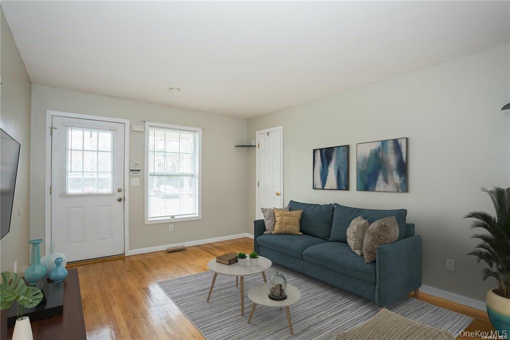 11 The Green, Shirley, NY 11967