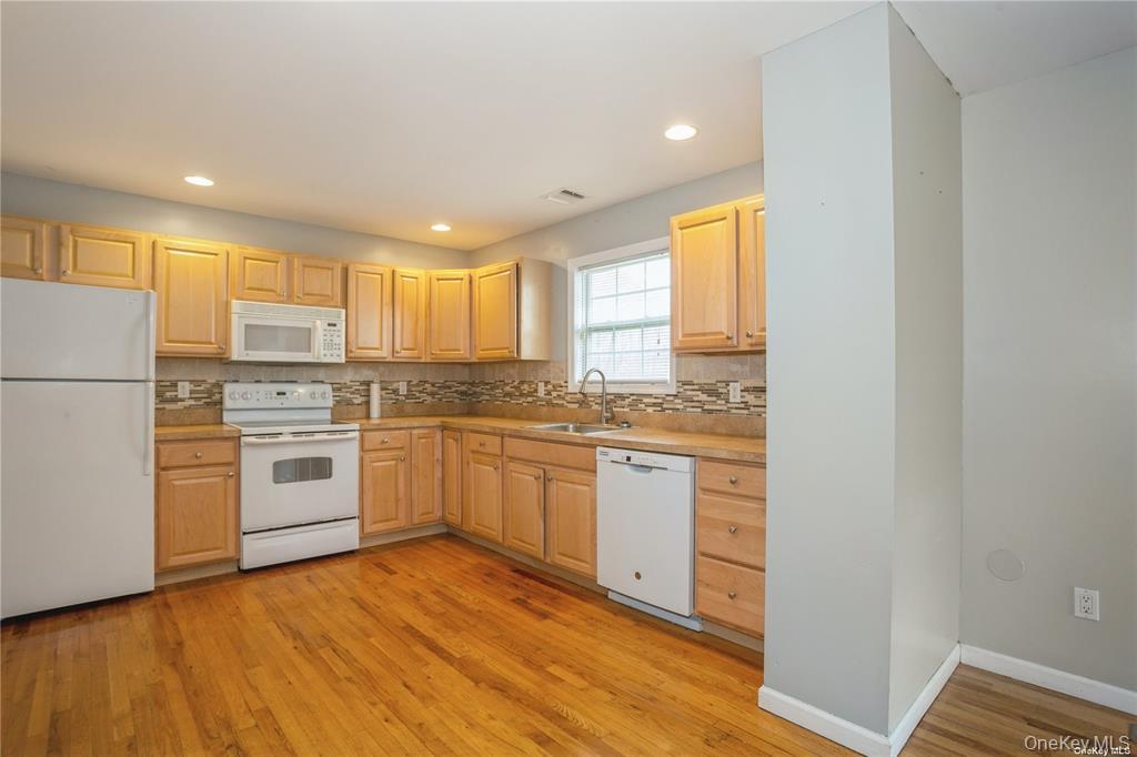 11 The Green, Shirley, NY 11967