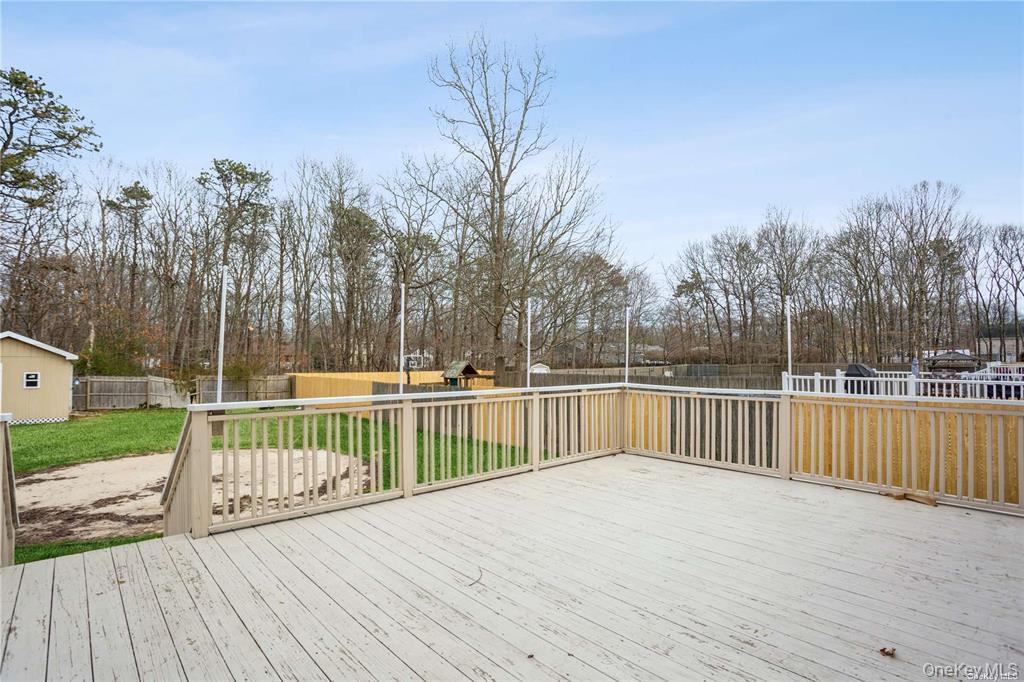 11 The Green, Shirley, NY 11967