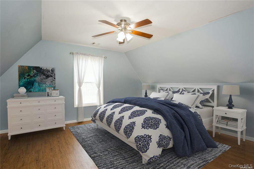 11 The Green, Shirley, NY 11967