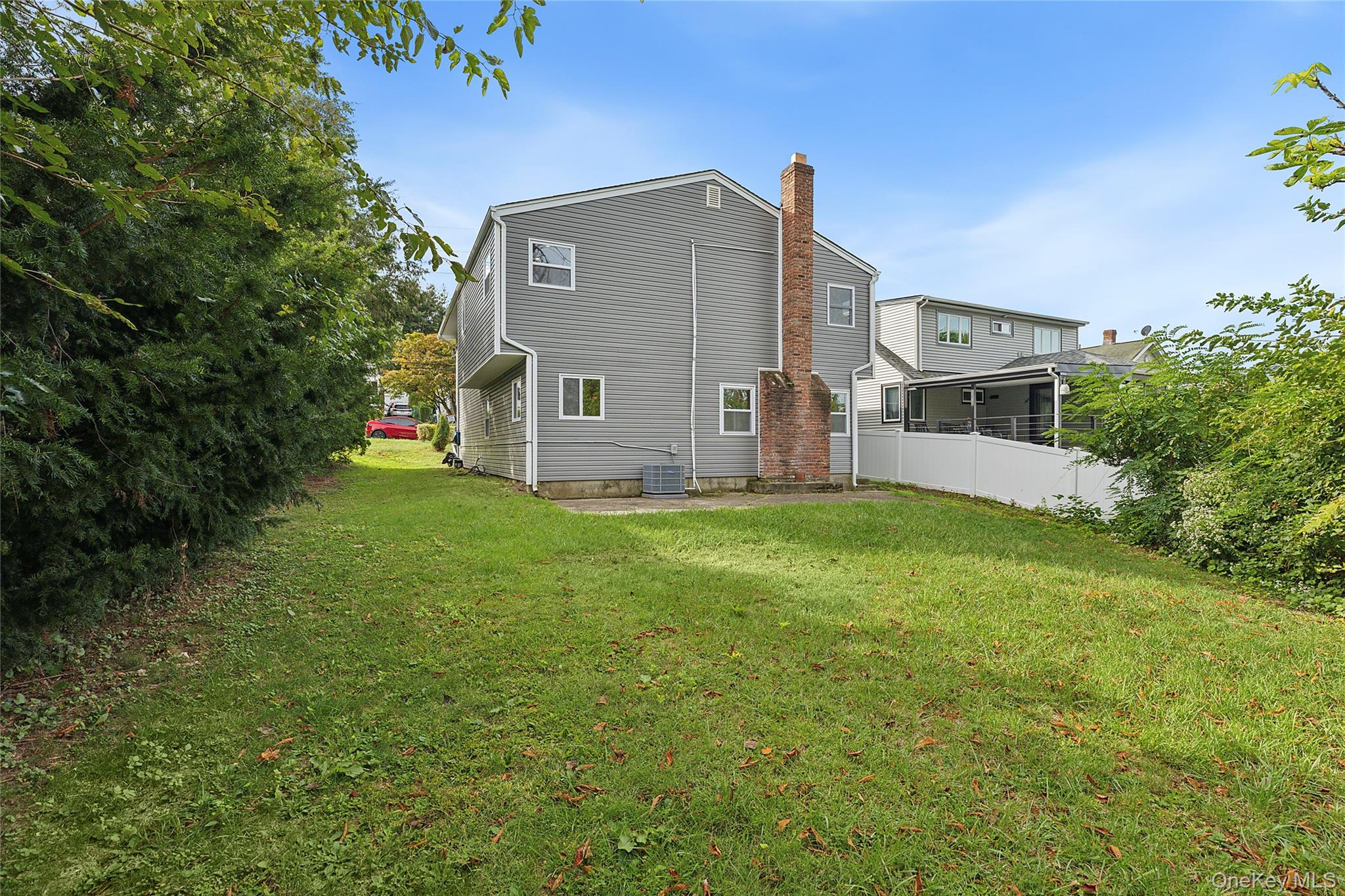 21A Neulist Avenue, Port Washington, NY 11050