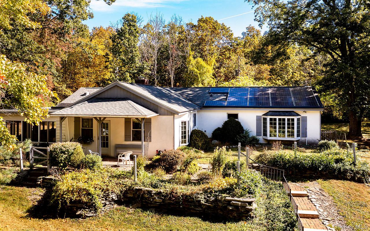 53 Tyrrel Road, Pleasant Valley, NY 12569