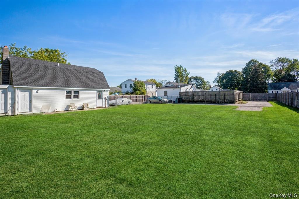 29 Robert Street, Patchogue, NY 11772