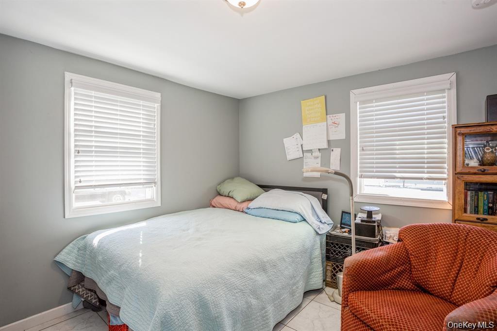 29 Robert Street, Patchogue, NY 11772