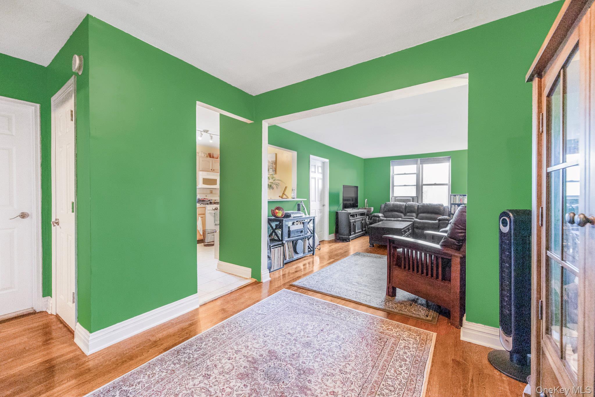 4320 Van Cortlandt Park E # 3S, Bronx, NY 10470