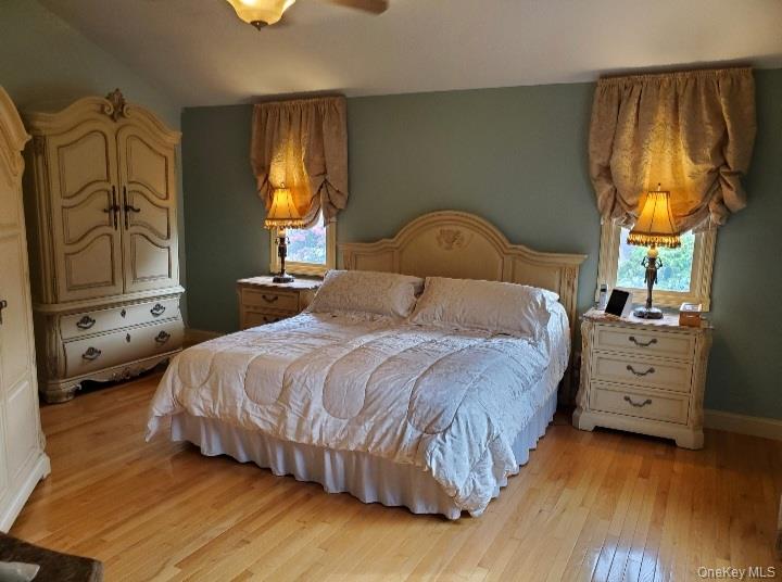 176 Avondale Drive, Centereach, NY 11720