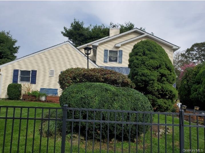 176 Avondale Drive, Centereach, NY 11720